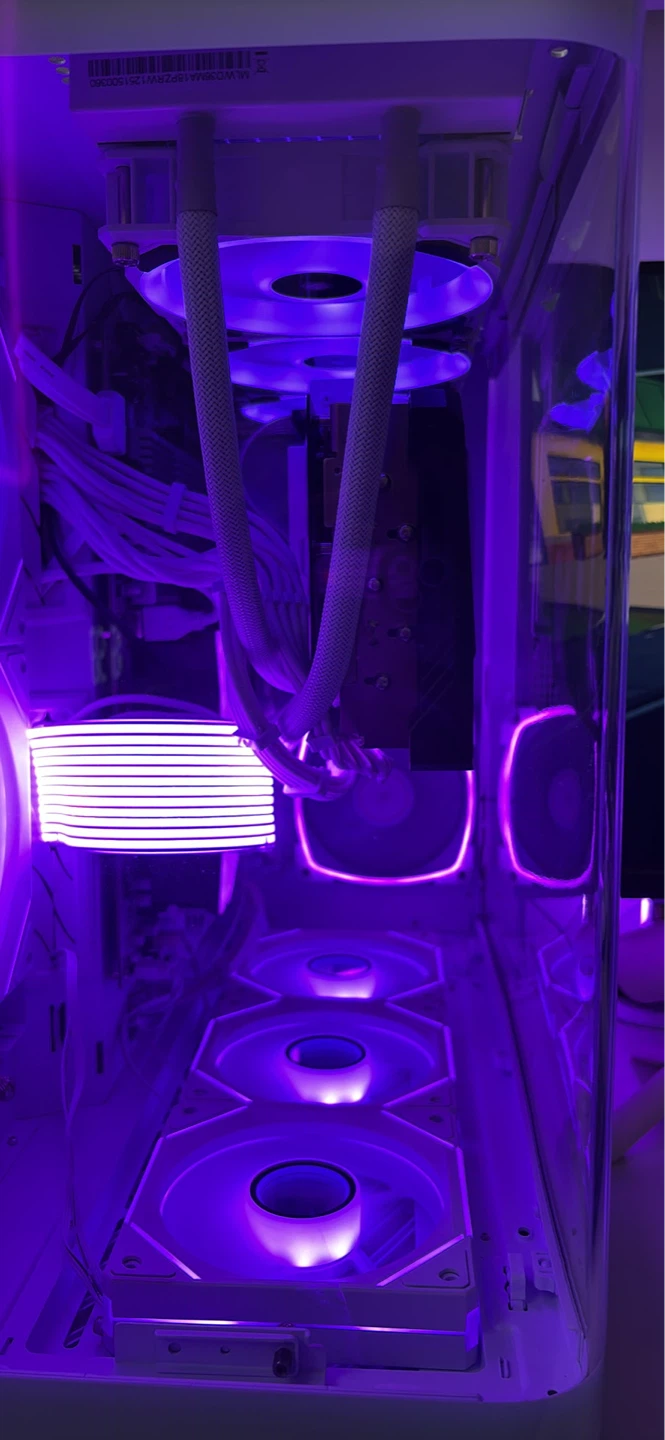 7900XT WHITE PC! 500FPS FORTNITE 🎮 - photo 5
