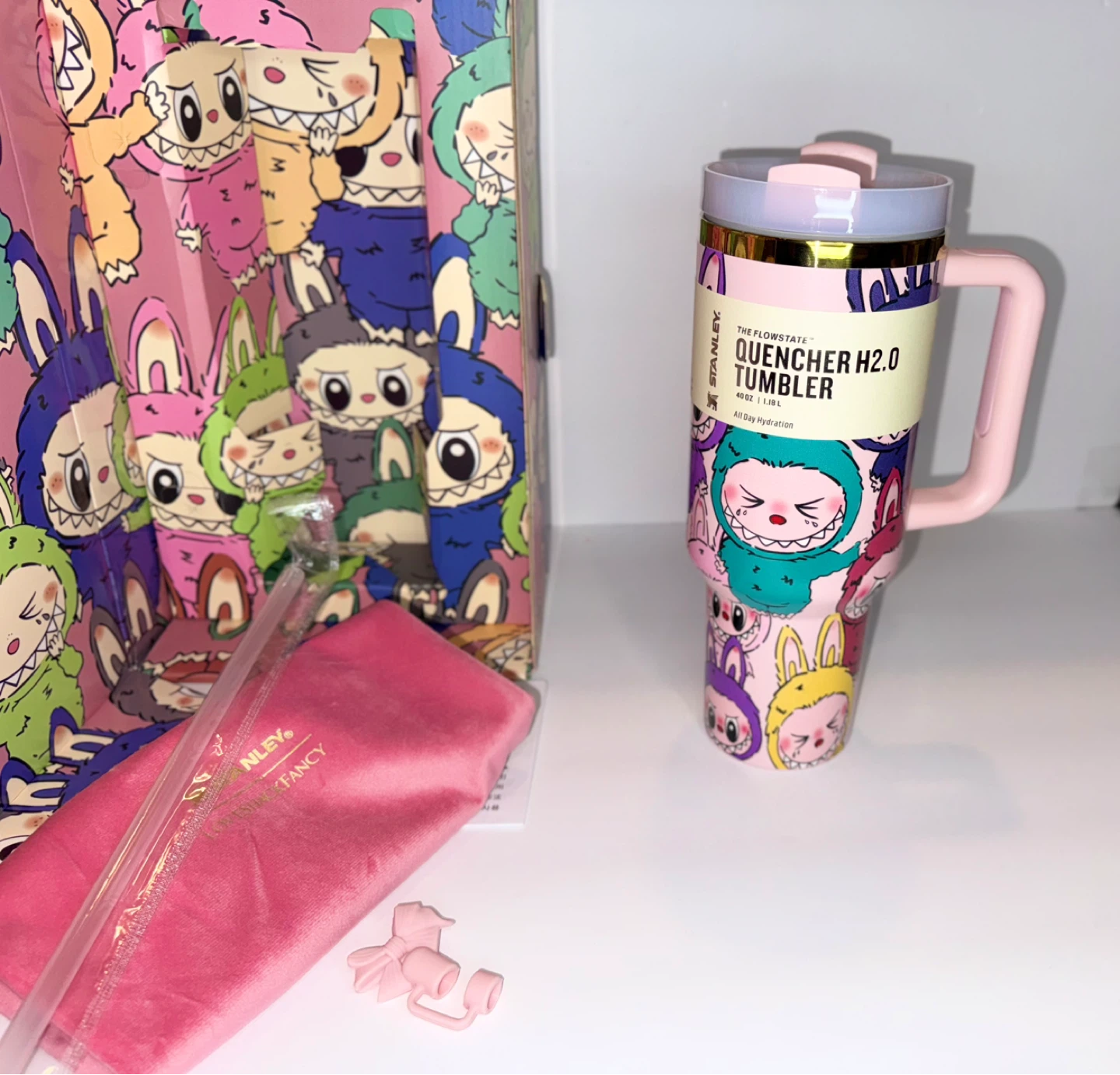 Stanley x LoveShackFancy Quencher H2.0 Tumbler 40 oz - photo 4