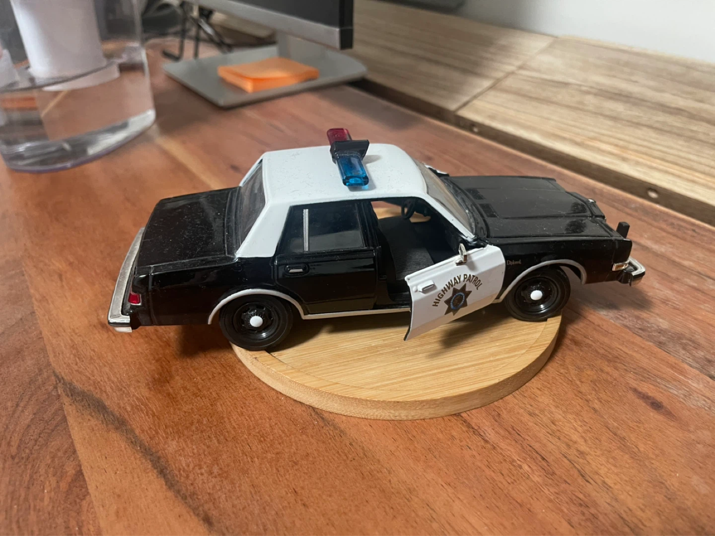 Motor Max Die-Cast Highway Patrol Car
