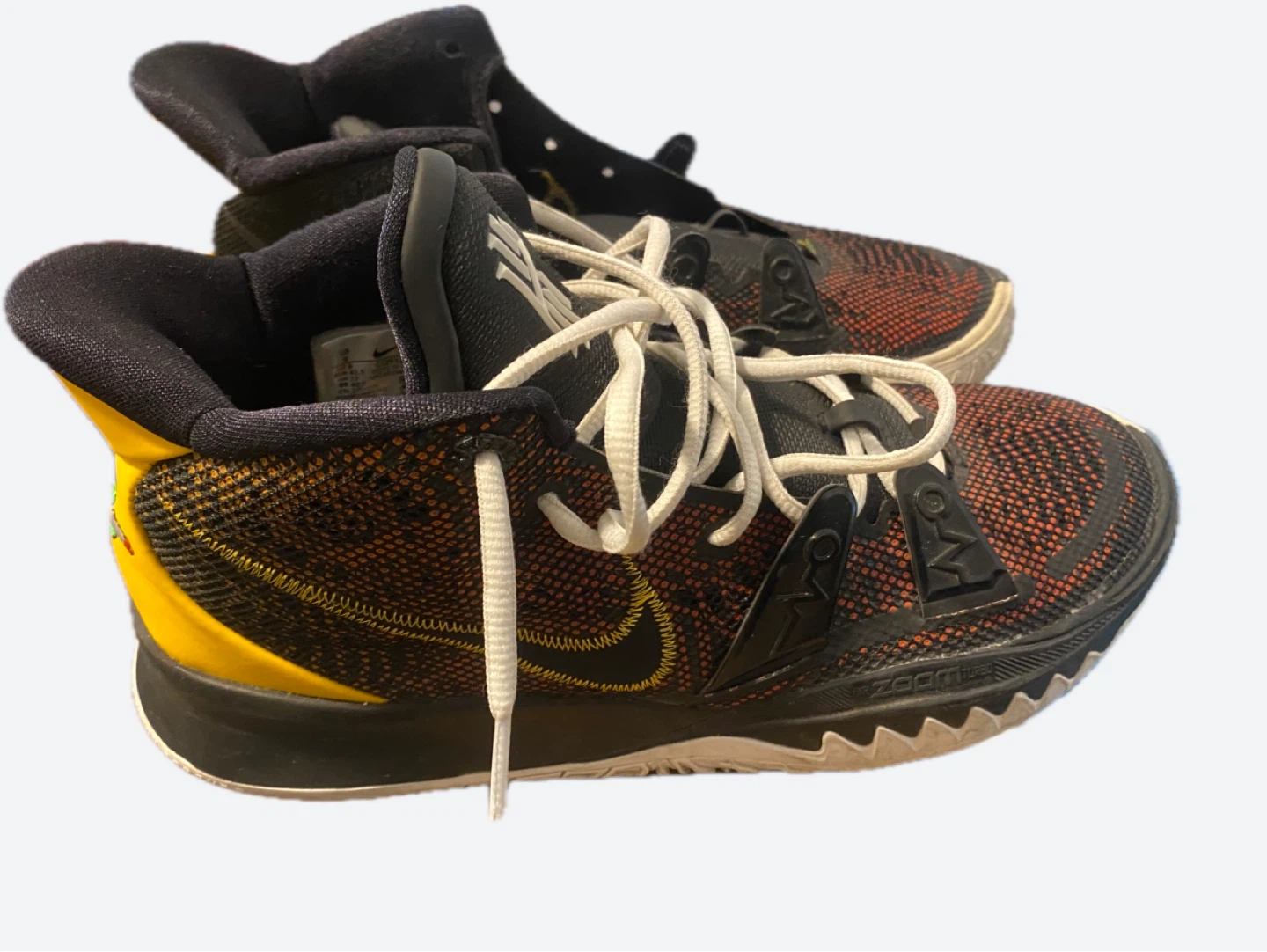 Nike Kyrie 7 "Raygun" Basketball Shoes