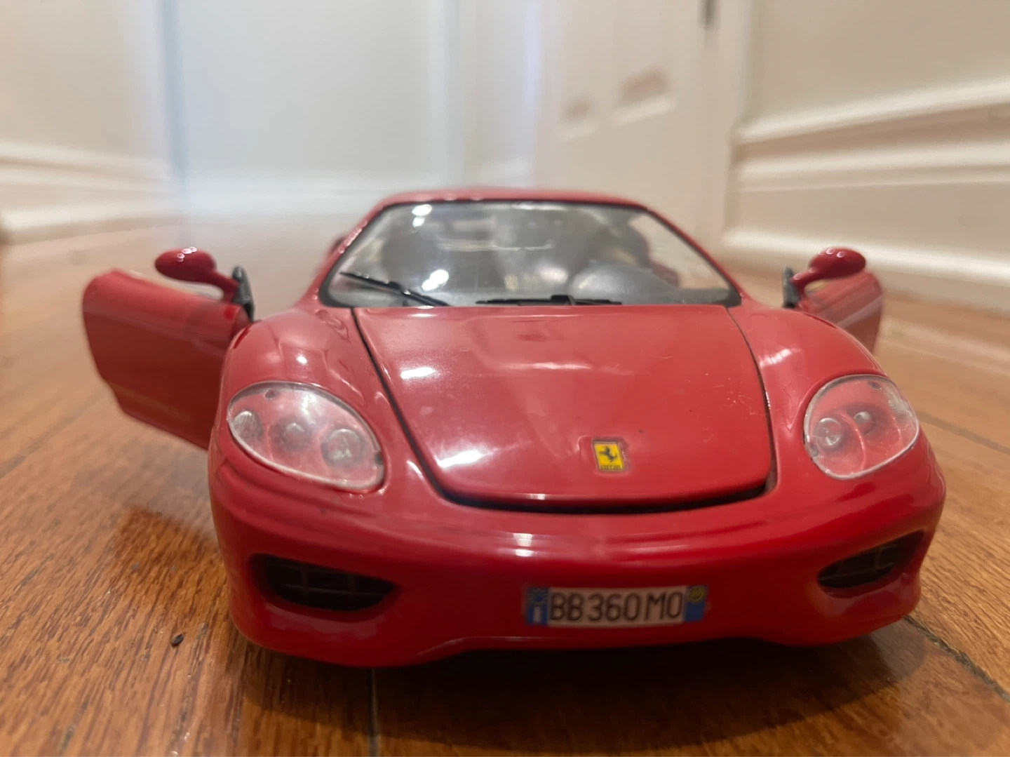 Red Ferrari 360 Modena Toy Car - photo 3