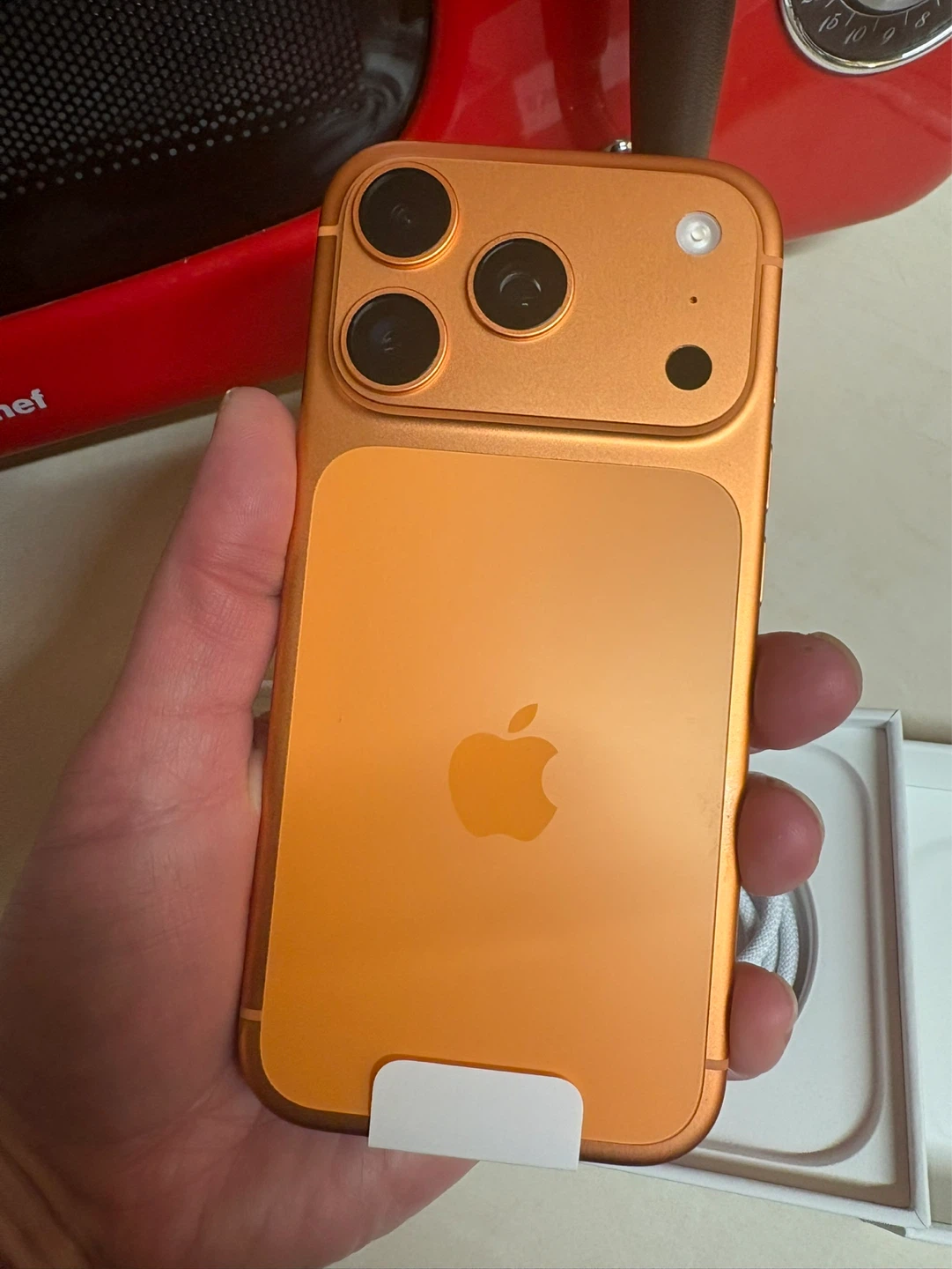iPhone 17