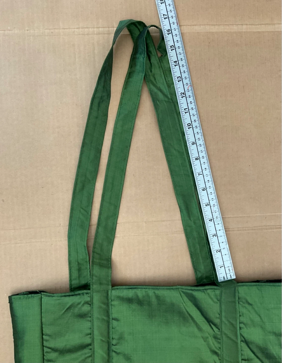 Green Silk Quilted Tote Bag with Front Pocket - photo 5