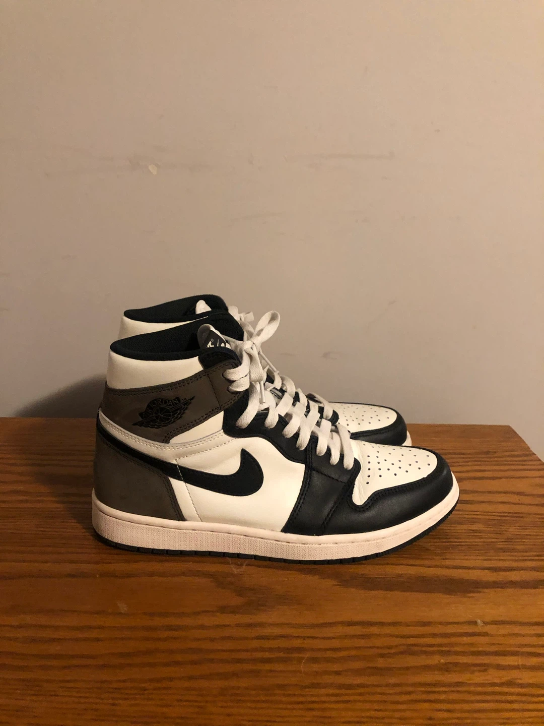 Air Jordan 1 High OG "Mocha" - photo 4