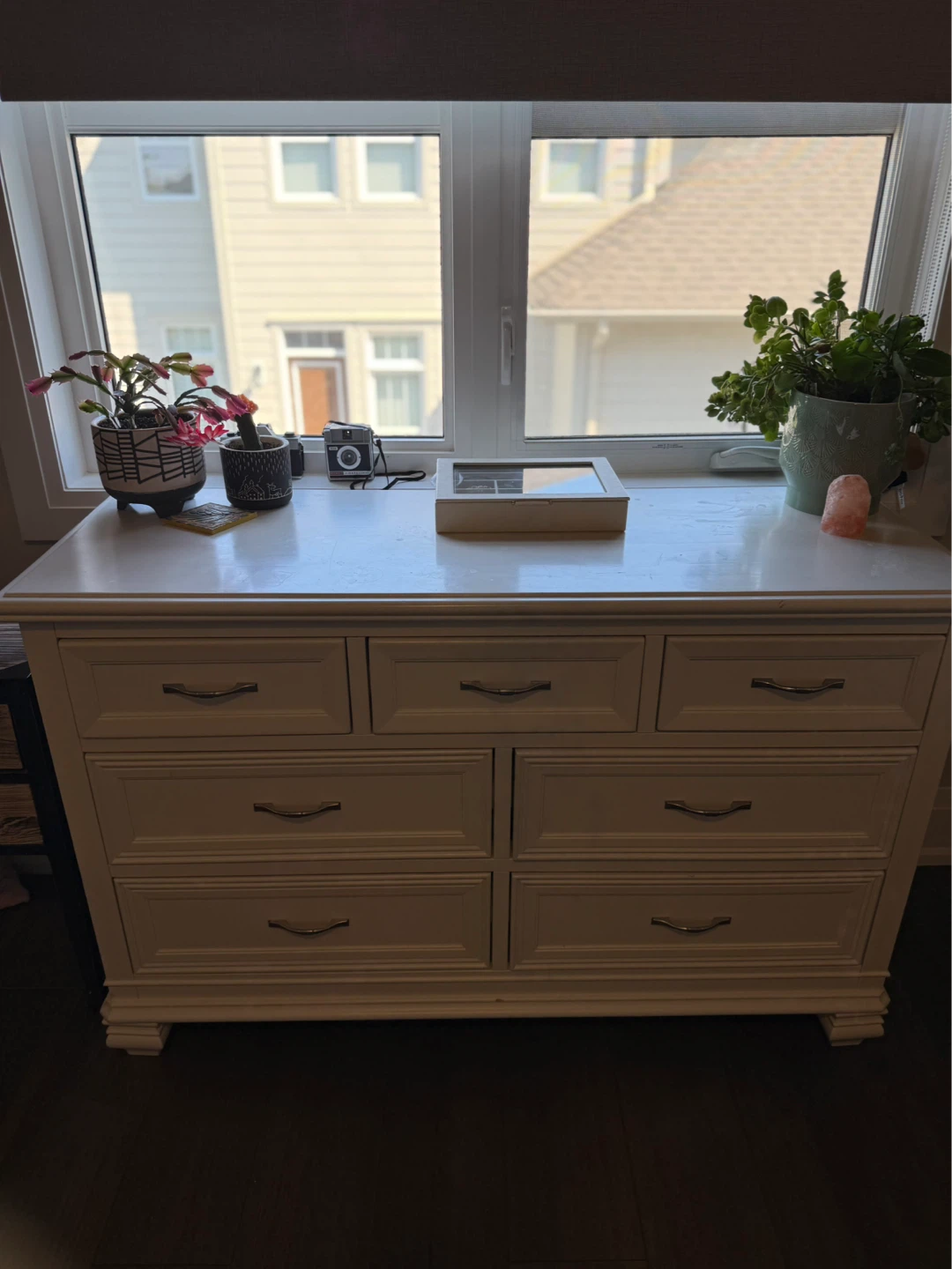 White 7-Drawer Dresser