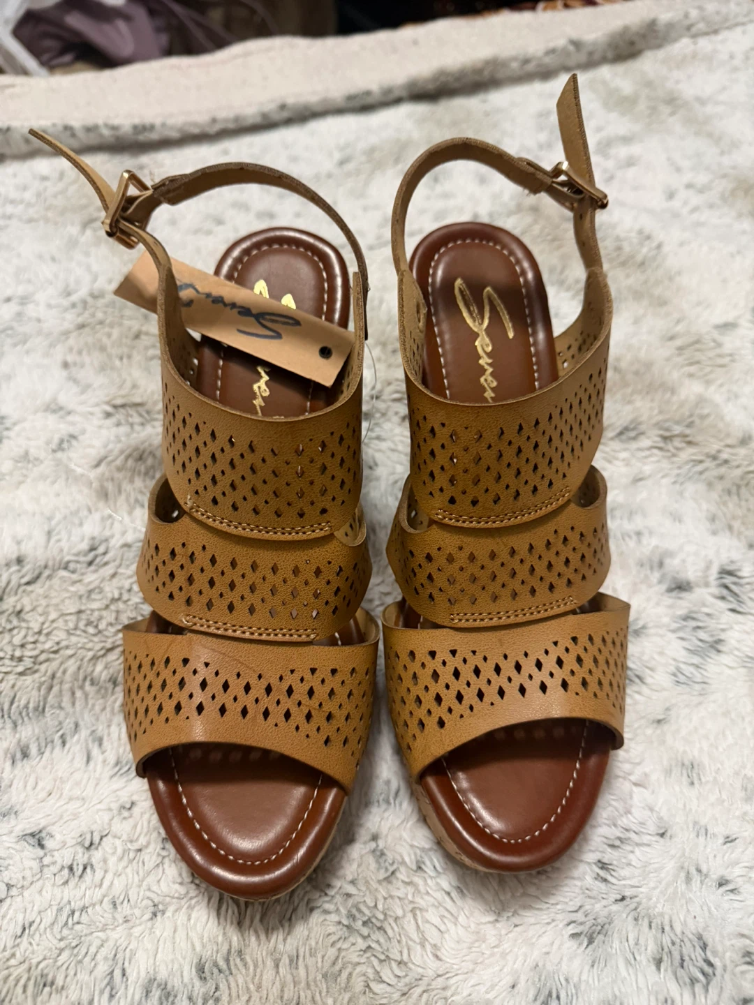 🌱Seven Wedge Sandals Size 8