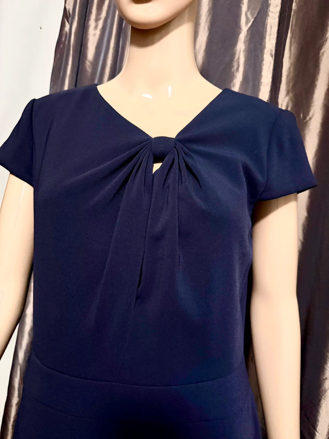 🌱Tahari Navy Twist-Front Midi Dress - photo 2