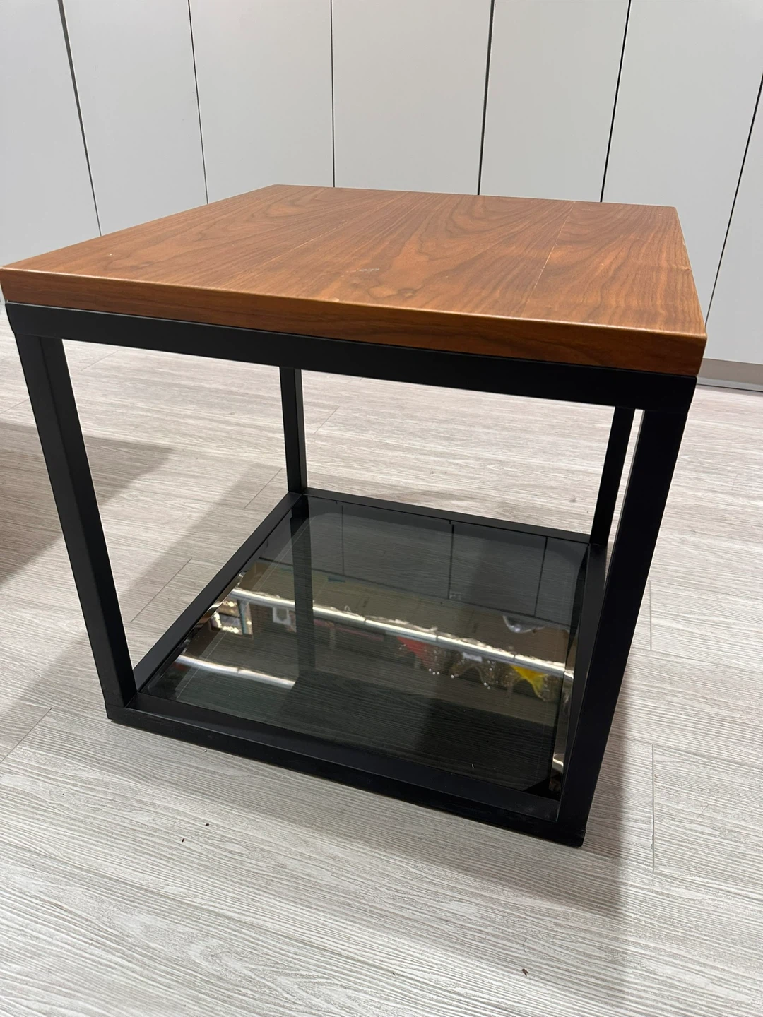 Square End Table - Wood Top & Glass Shelf - photo 4
