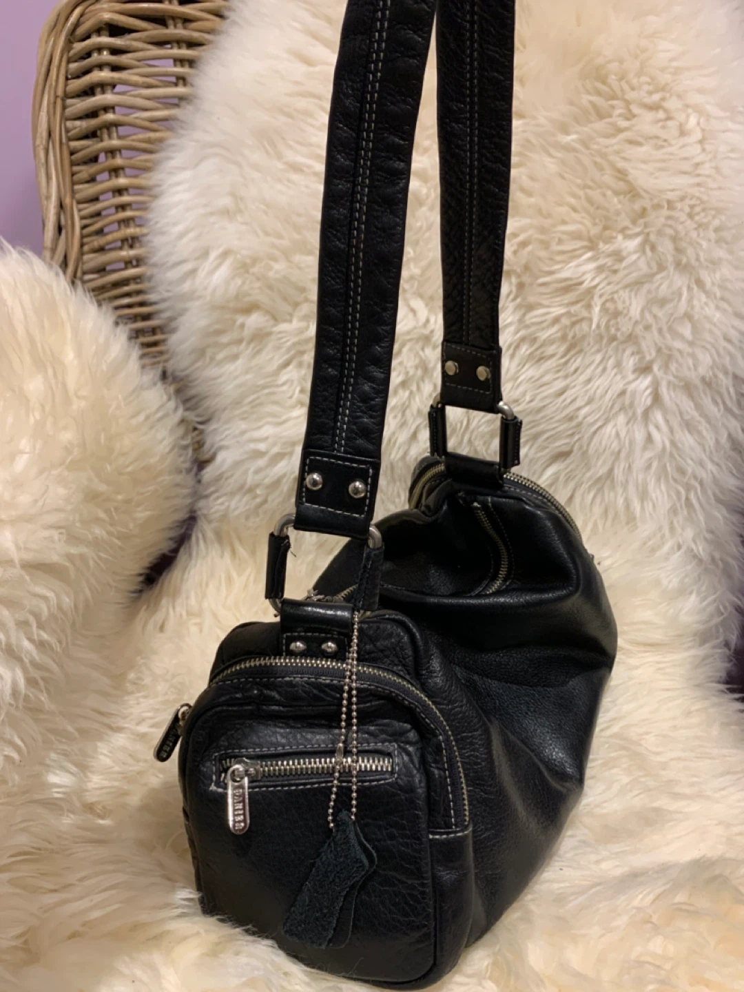 Danier Black Leather Shoulder Bag - photo 2