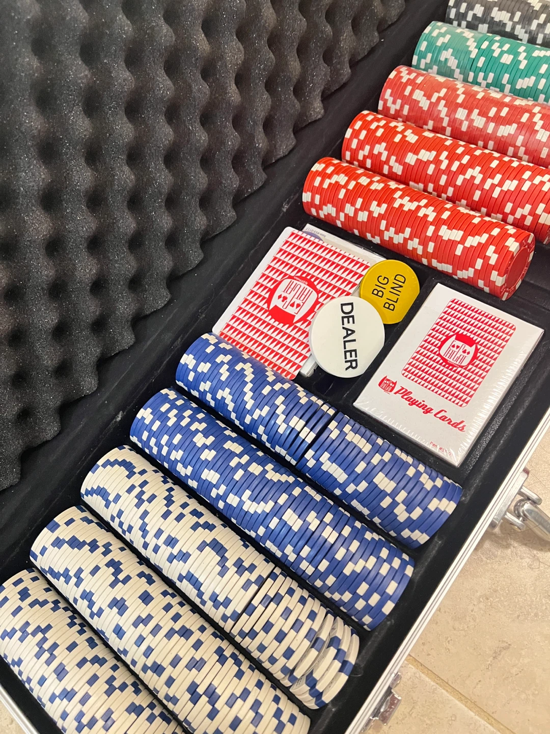 Poker Chip Set with Case