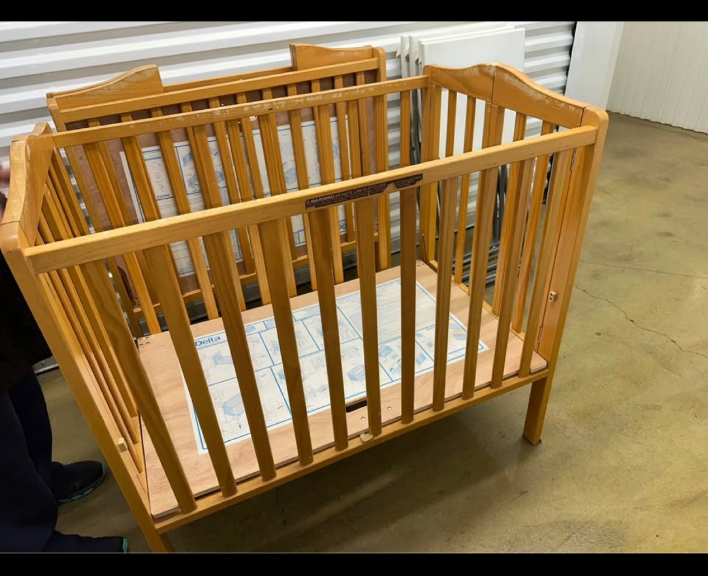 Delta Children Wooden Crib