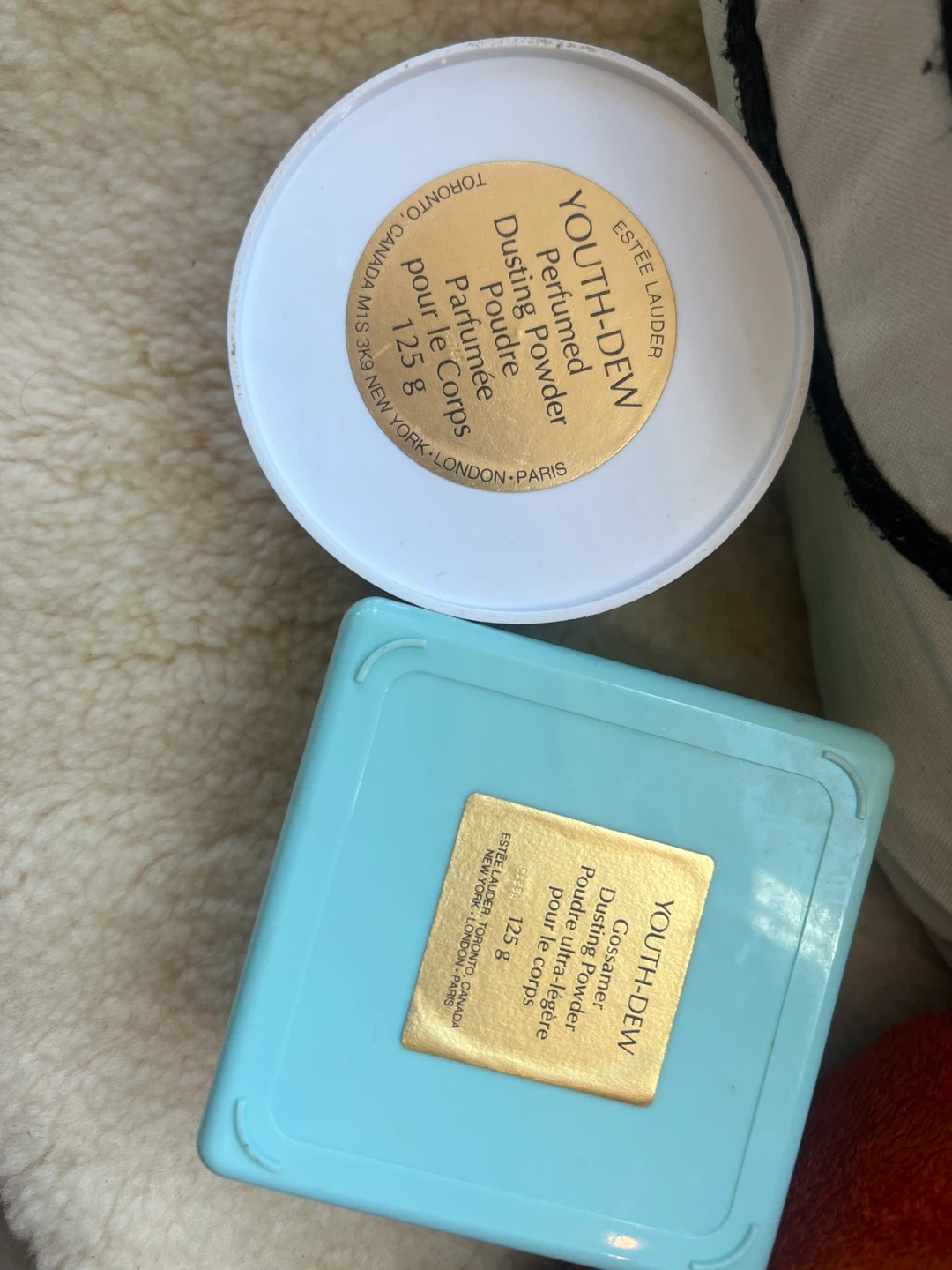 VINTAGE Estée Lauder Dusting Powder cases - photo 4