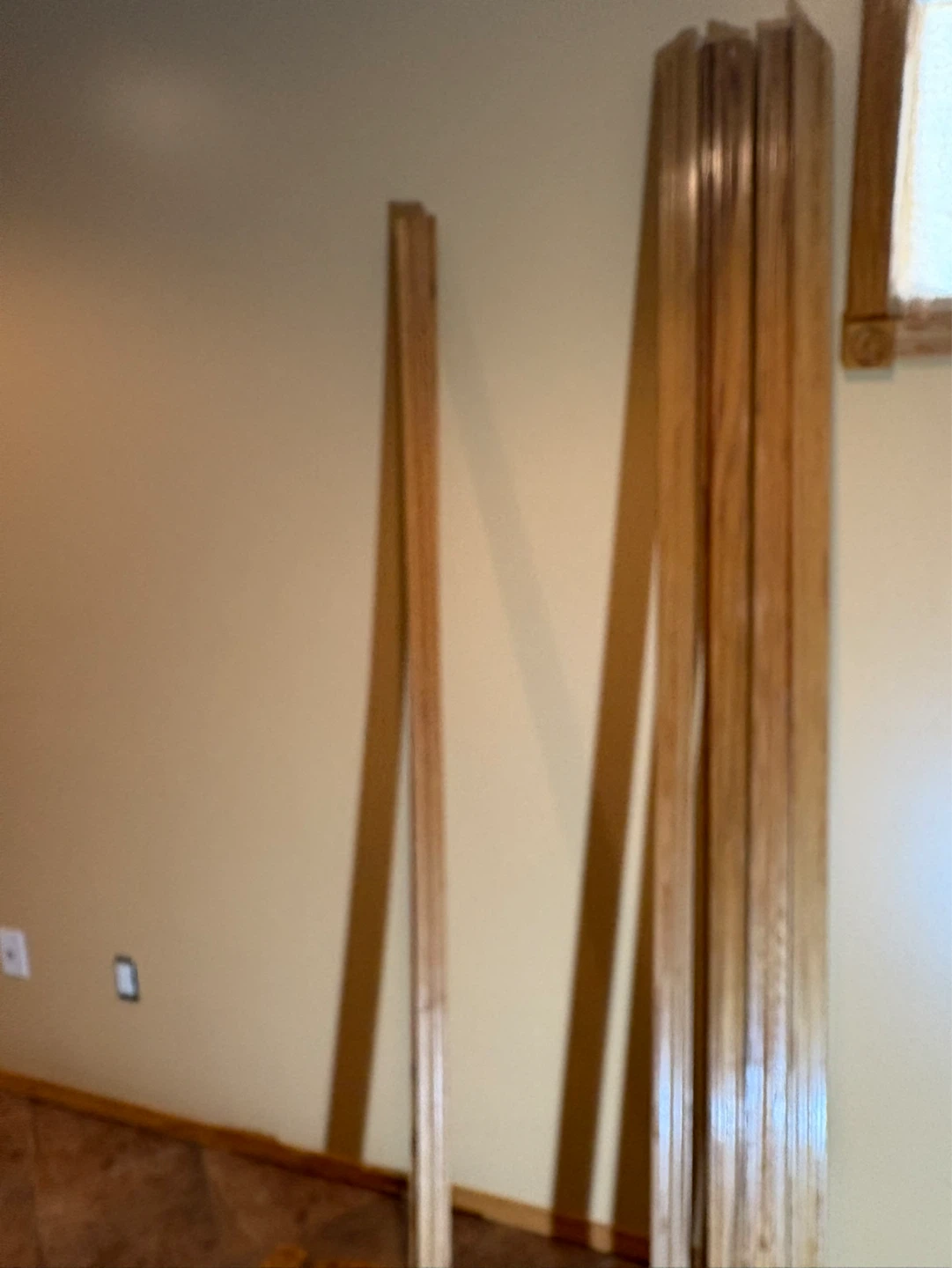 Oak Baseboards/Corner Mouldings (finished) - photo 4