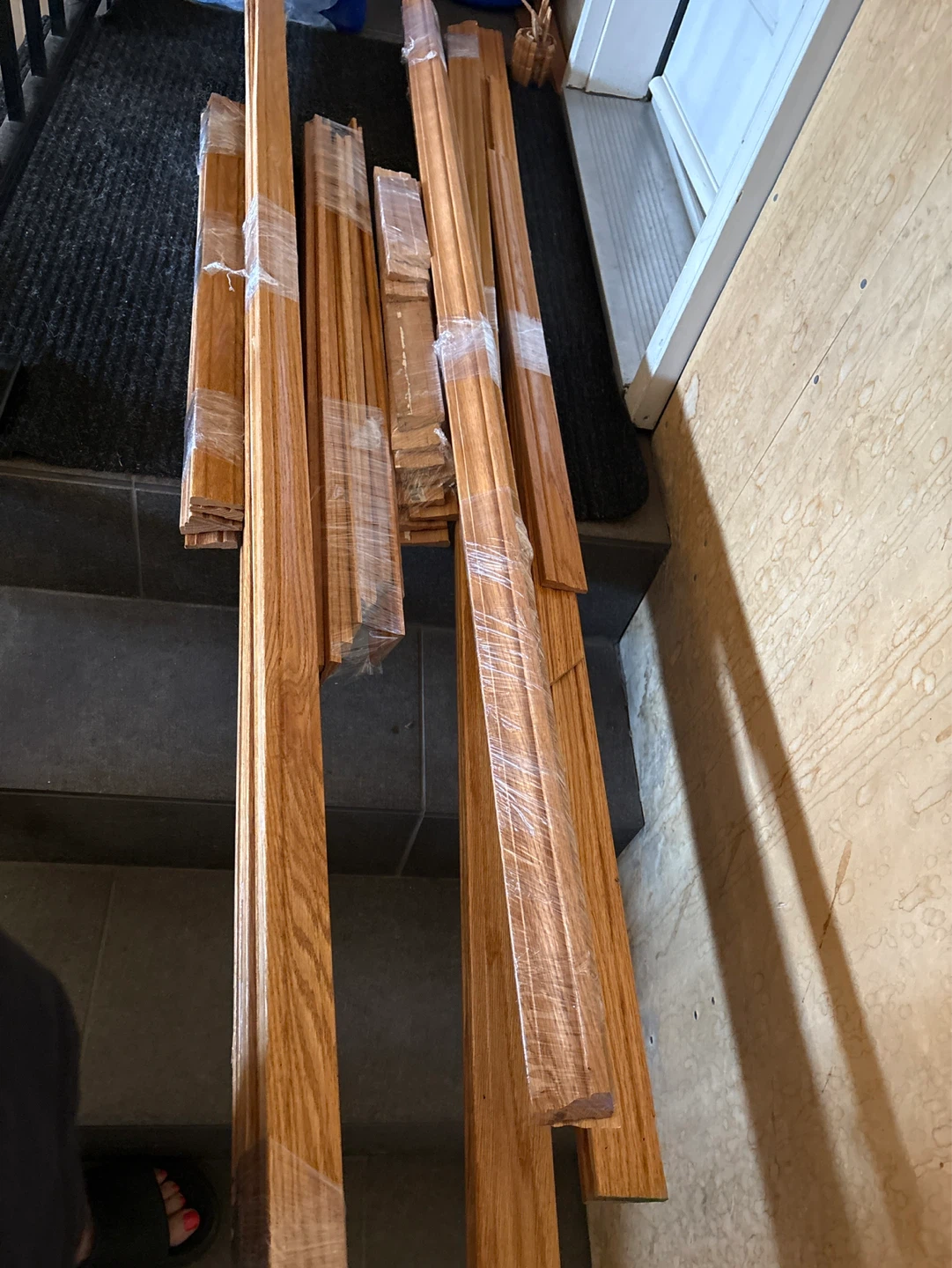 Oak Baseboards/Corner Mouldings (finished) - photo 5