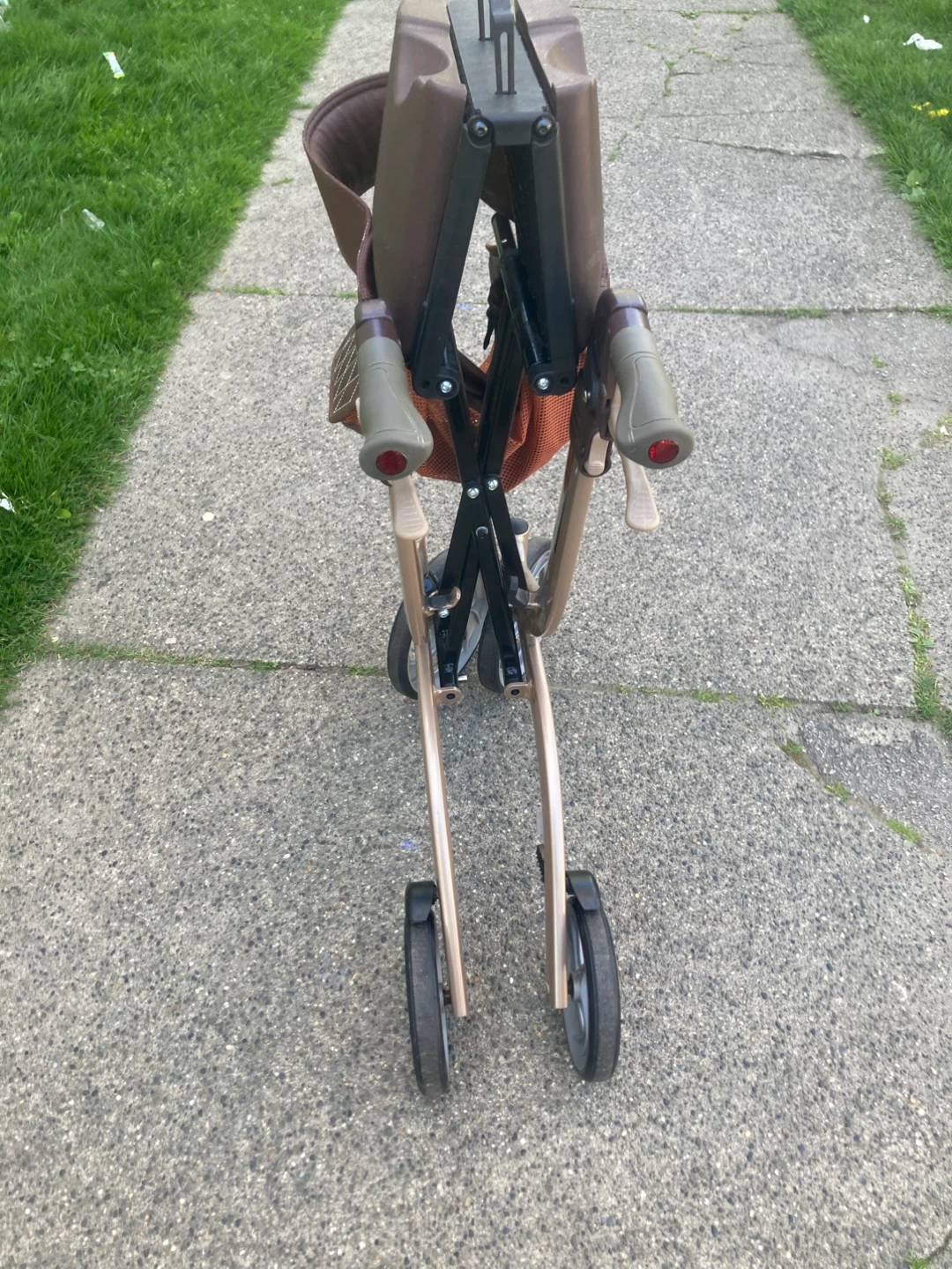 Drive Nitro DLX Rollator Walker - photo 2