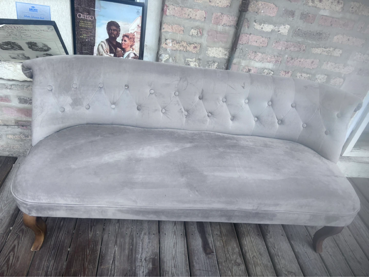 Gray Velvet Tufted Loveseat Sofa - photo 2