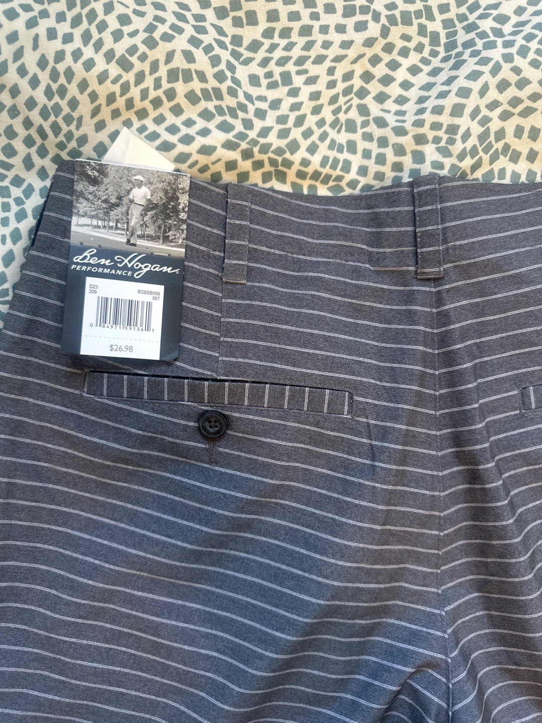 Ben Hogan Performance Golf Shorts - Grey Stripe - Size 32 - photo 3