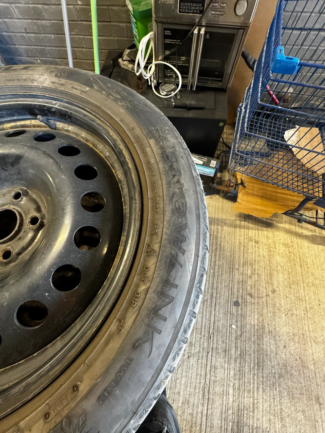 Set of 4 Winter Tires - 235/55R18 - photo 2