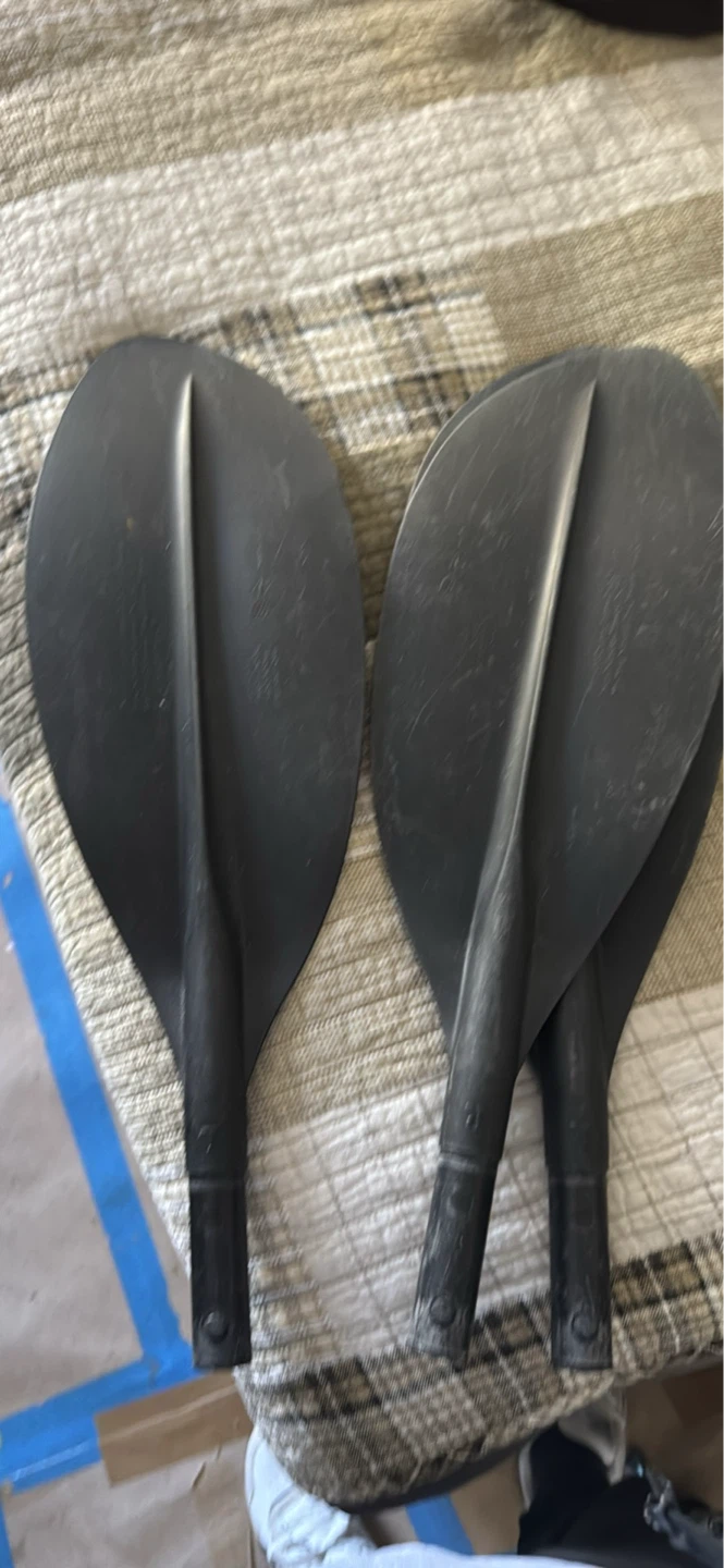 Pair of Black Kayak Paddles - photo 4