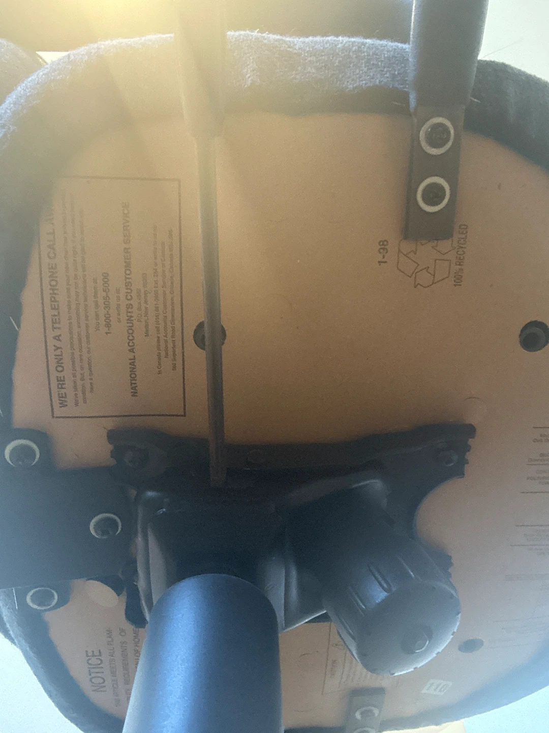 Grey office chair with wheels - photo 4