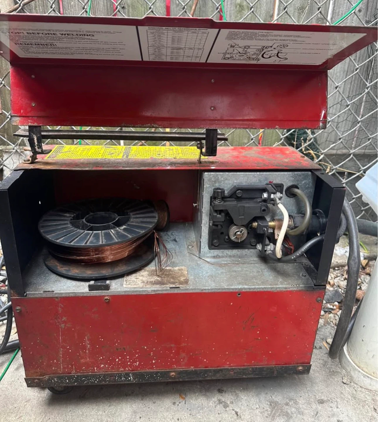 Century Wire Feed Welder - photo 2