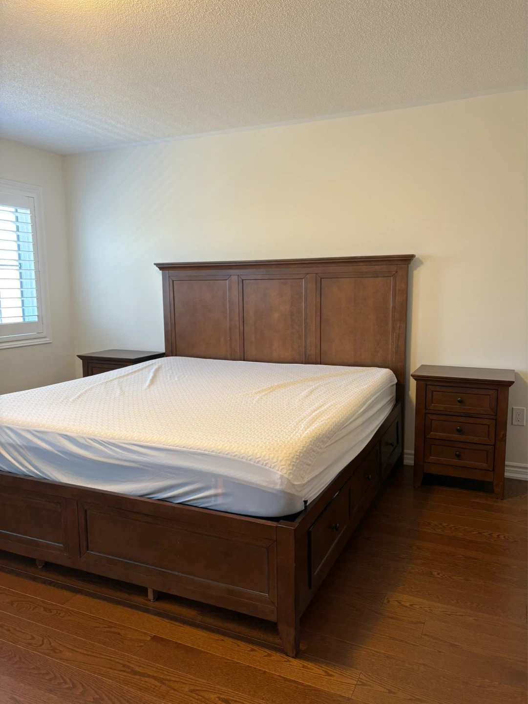 Wooden Storage Bed Frame with Headboard - photo 5