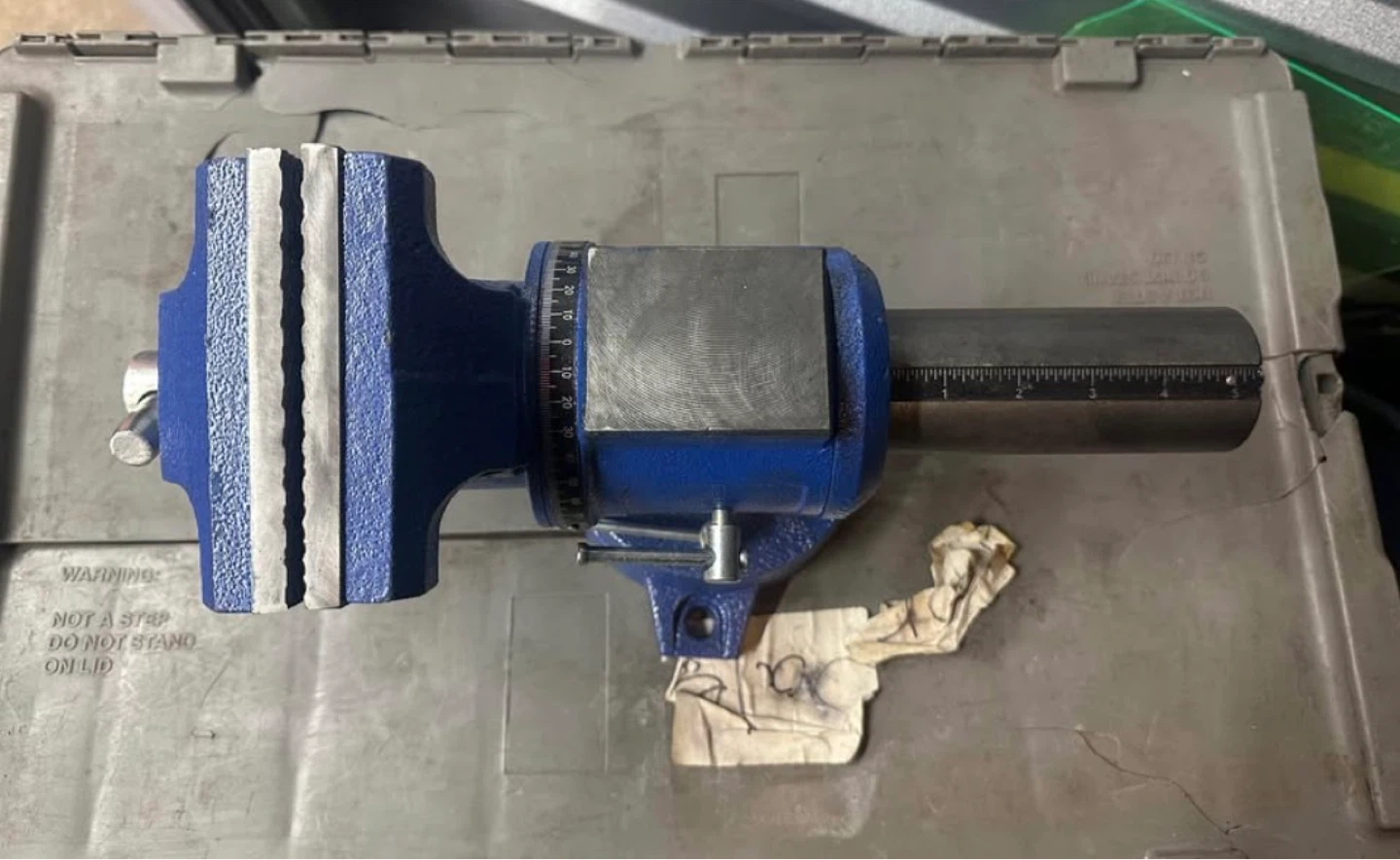 Blue Bench Vise - photo 2
