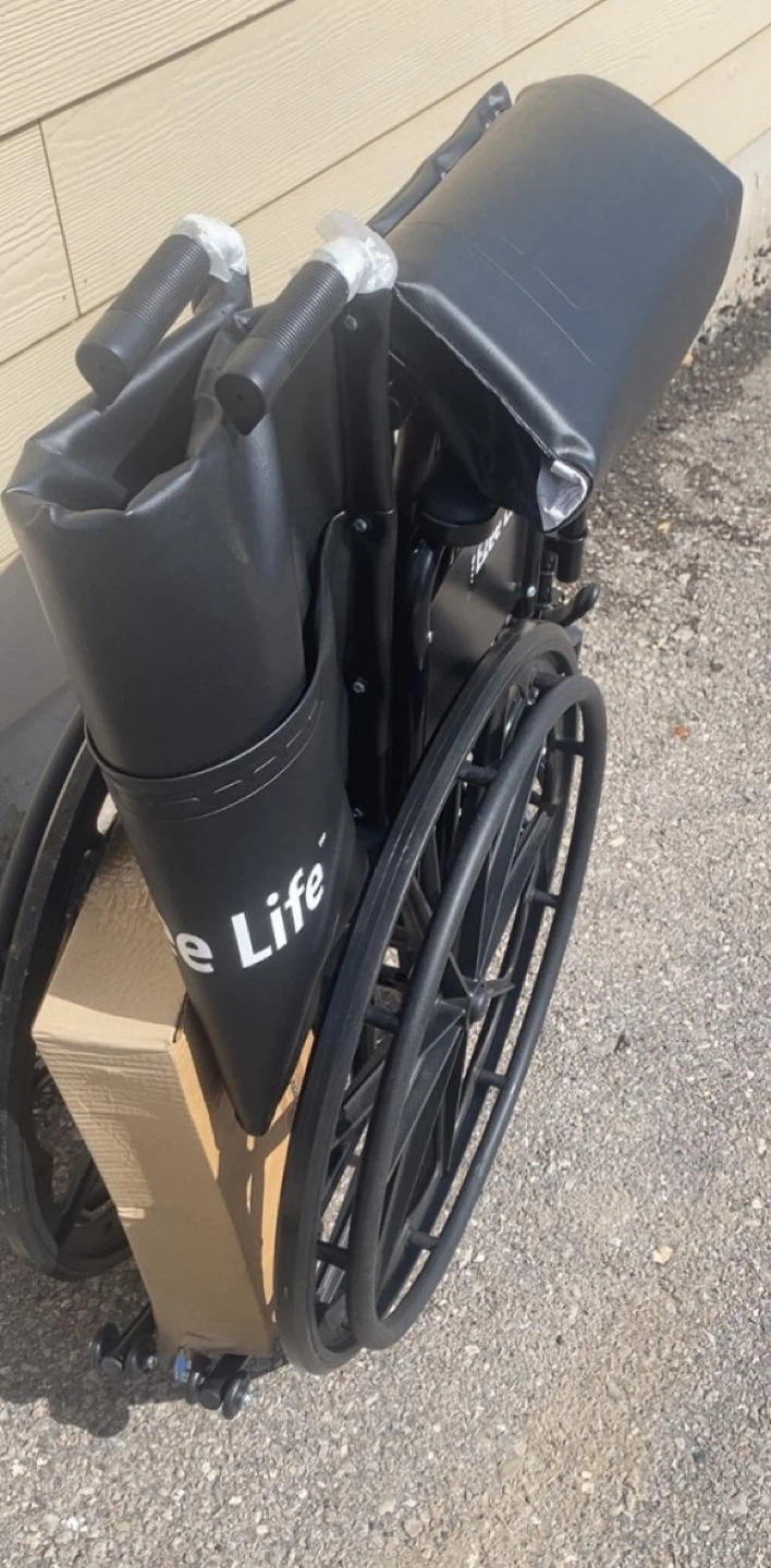 Brand New Folding Ezee Wheelchair – Lightweight, Never Used - photo 3