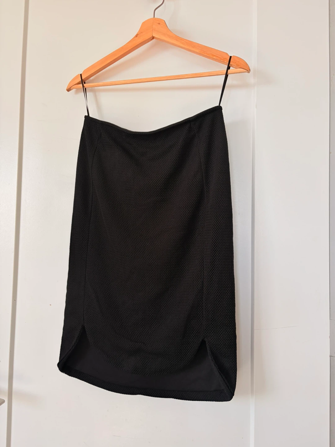 H&M Black Textured Skirt - Size S - photo 2