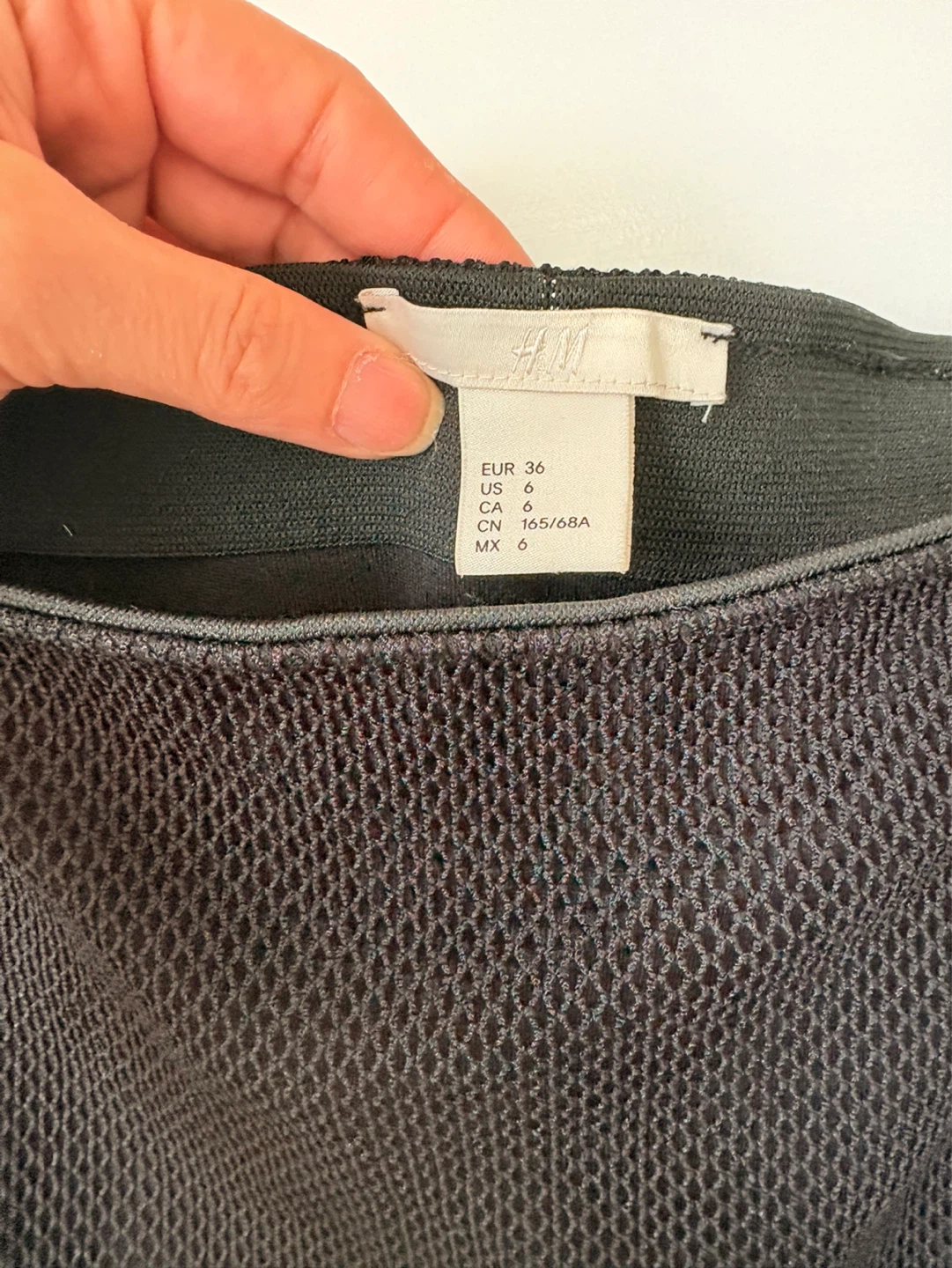 H&M Black Textured Skirt - Size S - photo 4