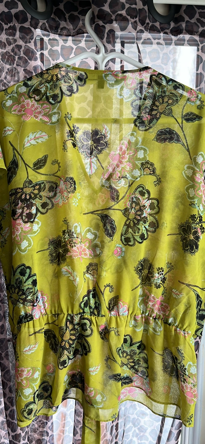 Melanie Lyne Green Floral Print V-Neck - photo 2