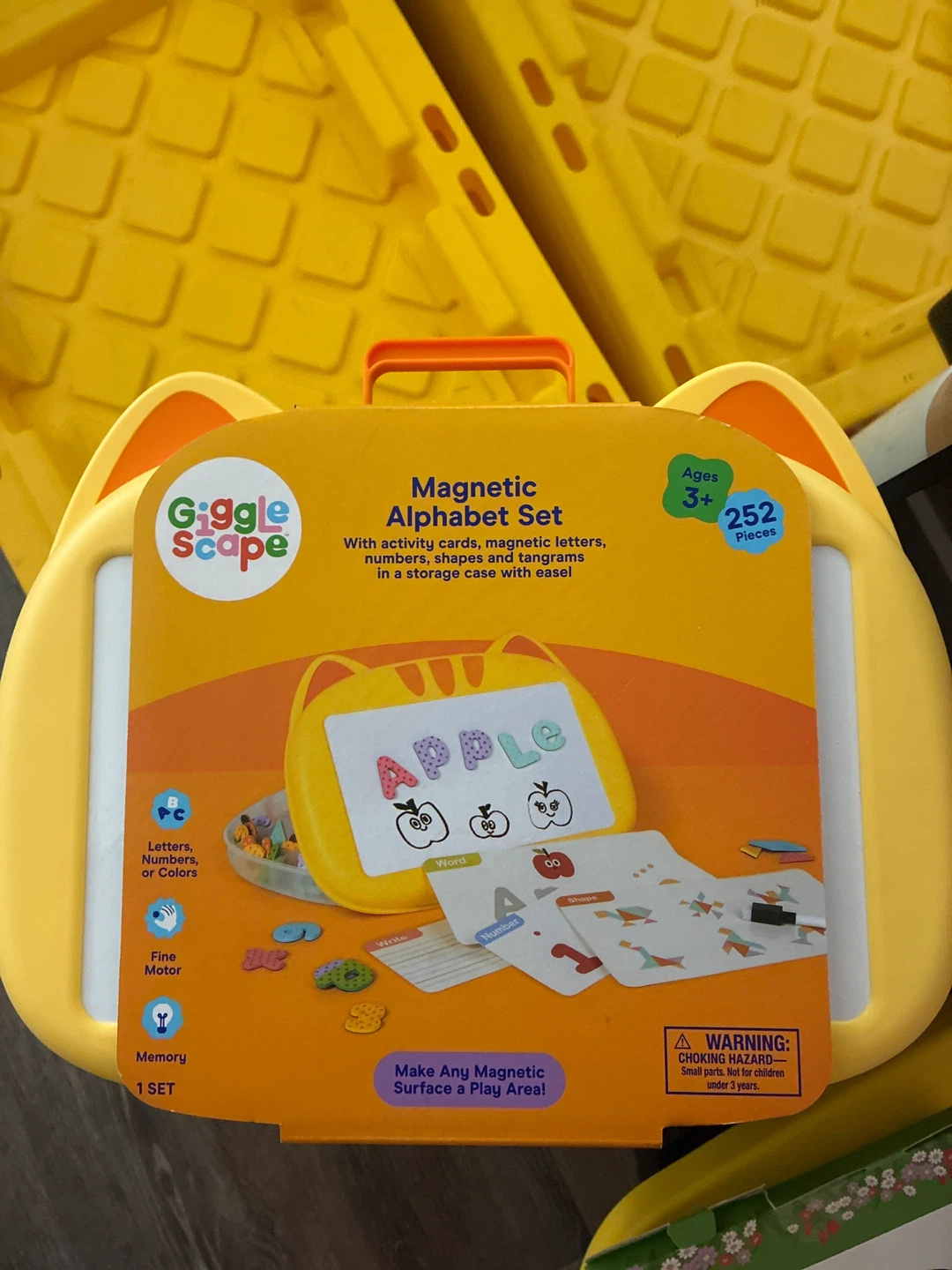 Giggle Scope Magnetic Alphabet Set