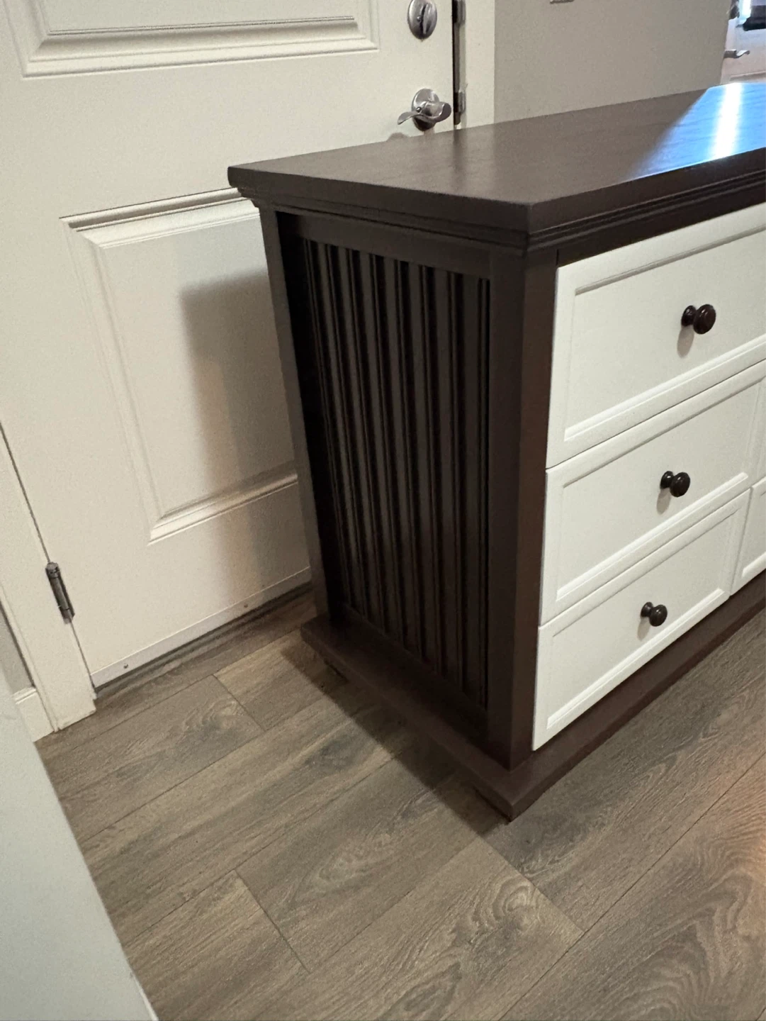 Dark Brown and White 6-Drawer Dresser - photo 4