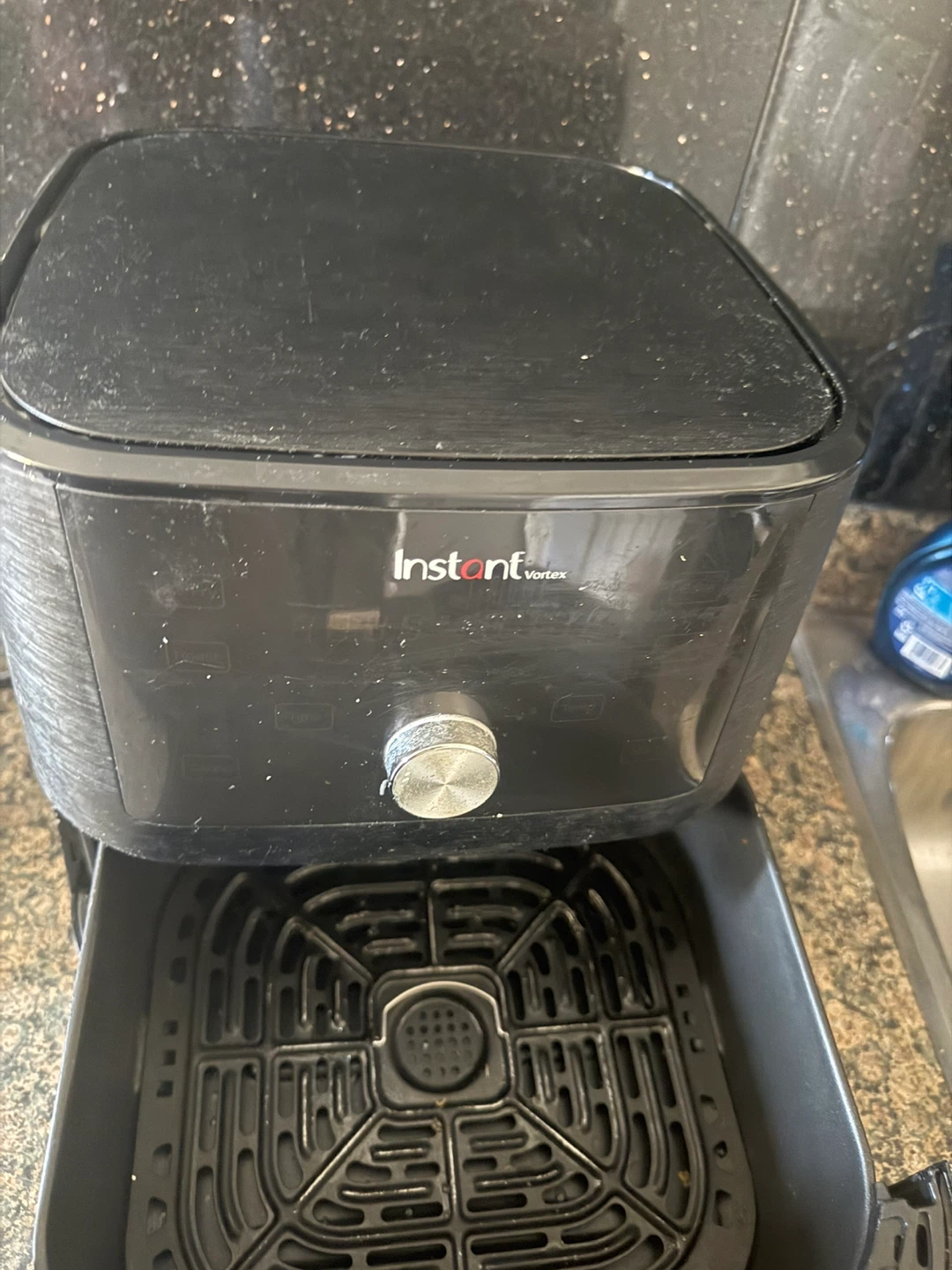 Instant Vortex Air Fryer - photo 2