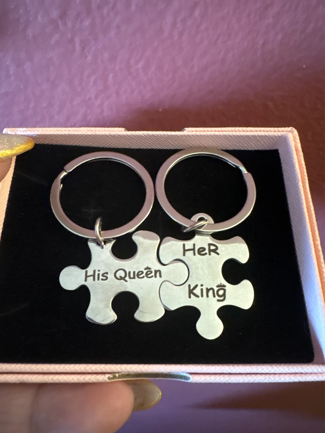 🌱 New set His Queen Her King Puzzle Piece Keychains