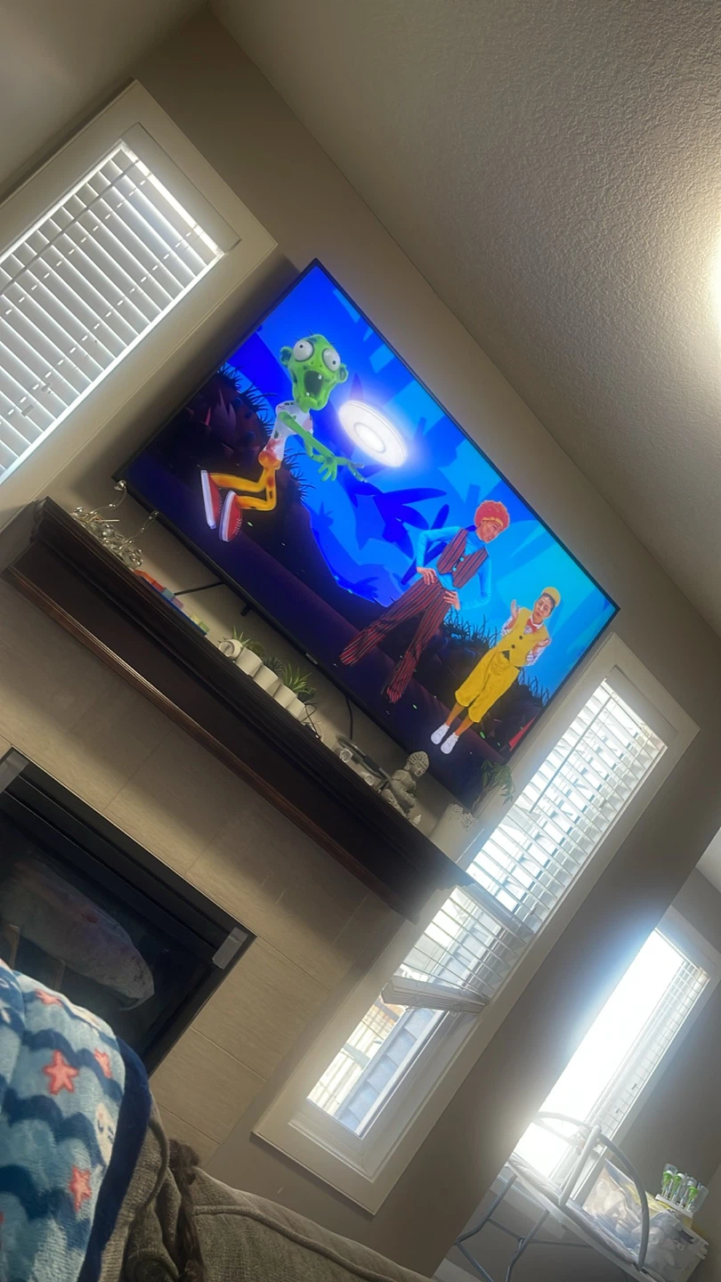 65 inch smart Sumsung tv