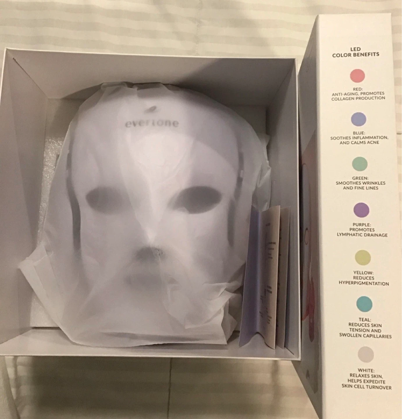 Evertone Omniglow Face and Neck LED + Microcurrent Mask - photo 4