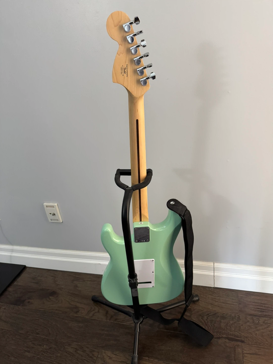 Squier Affinity Strat - Seafoam Green Electric Guitar. - photo 4