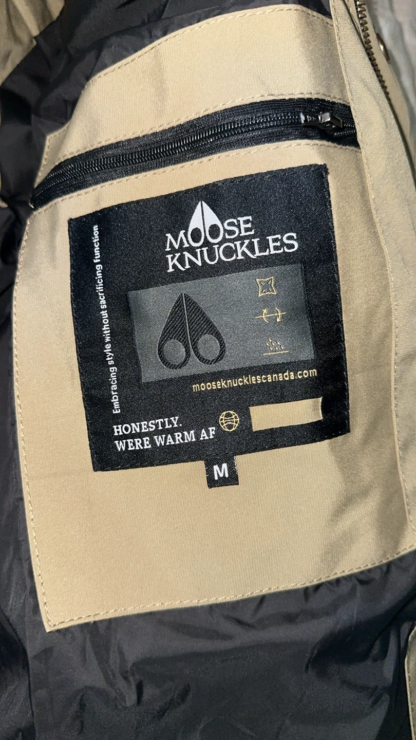 Moose Knuckles Down Filled Jacket - Size M - photo 4
