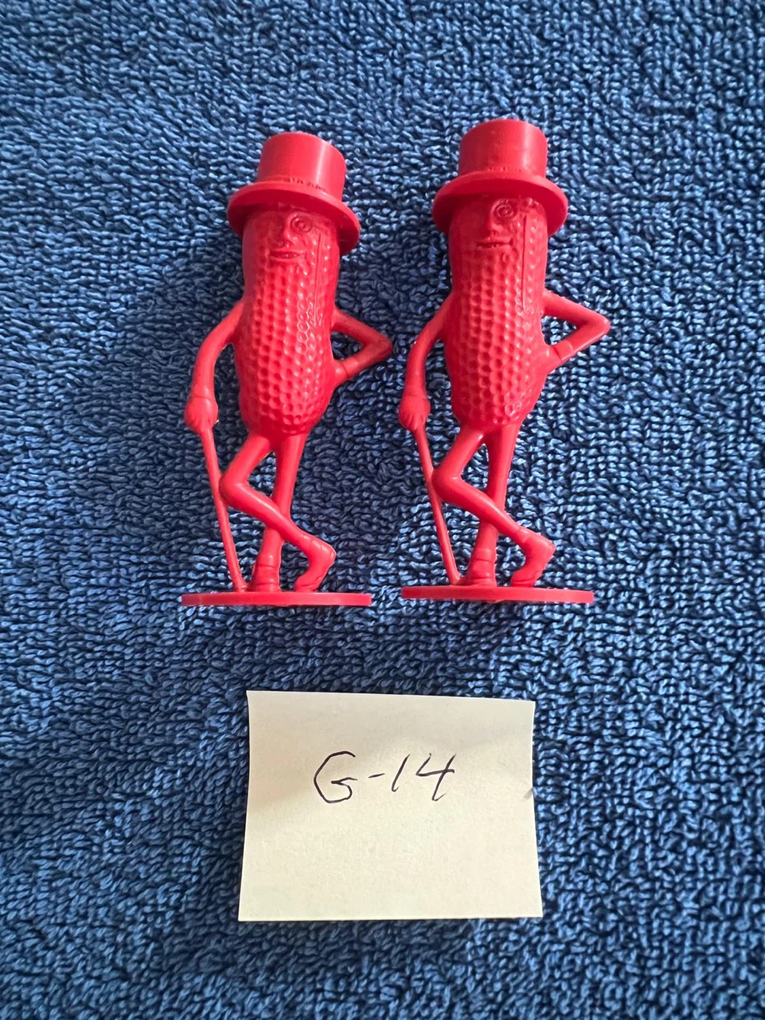 Planters Mr. Peanut Red Salt & Pepper Shakers Set (G14) - photo 2