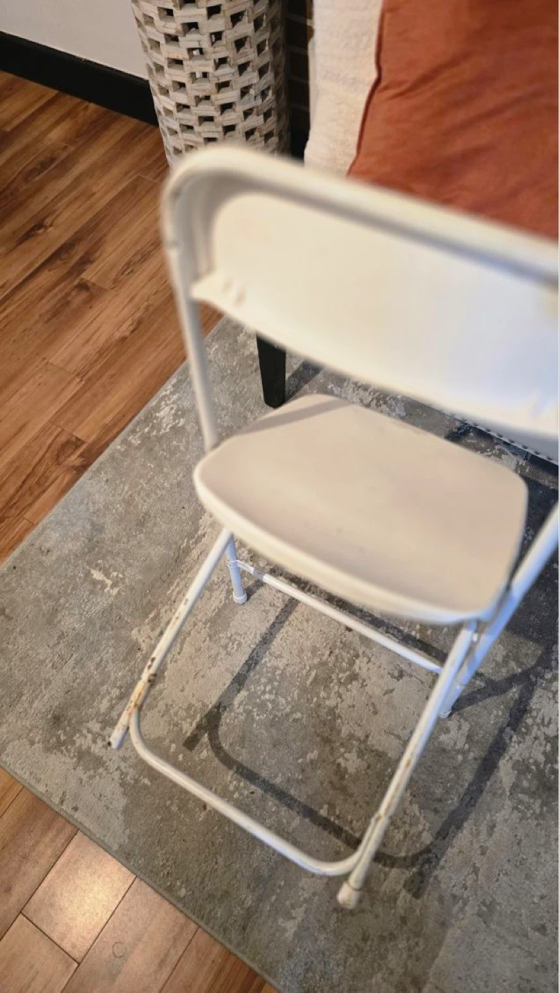 Folding chairs and Tables - photo 2