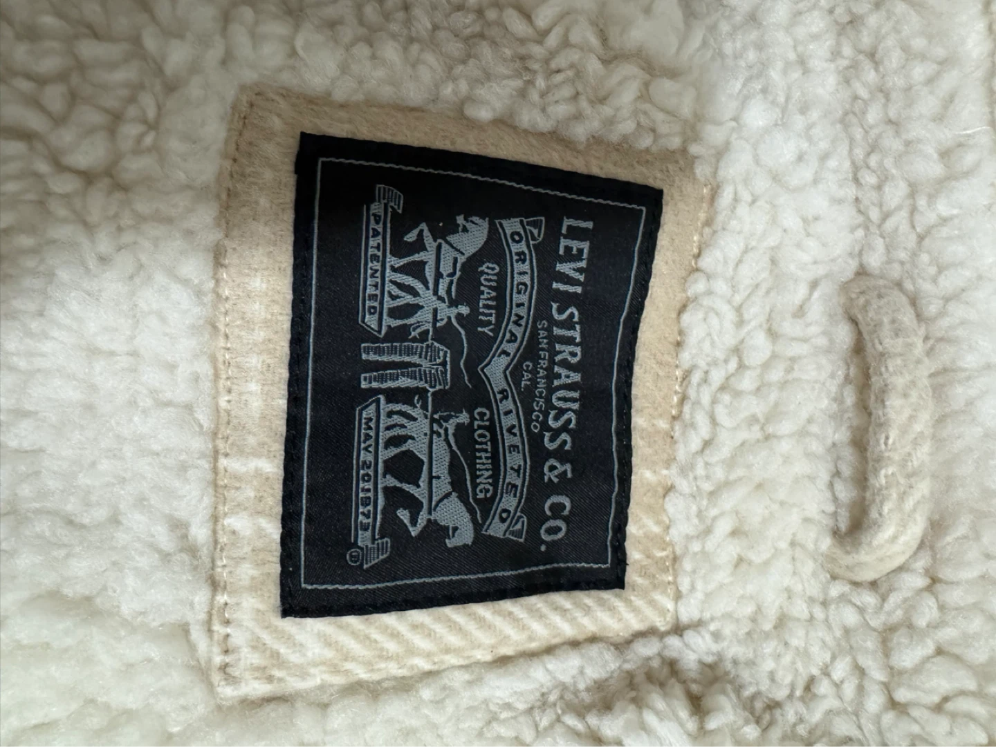 Levi Strauss & Co. Plaid Sherpa Lined Trucker Jacket - photo 2