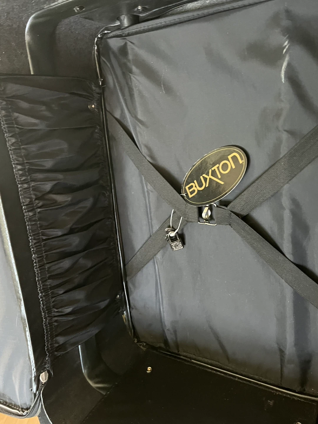 Buxton Black Rolling Suitcase - photo 4