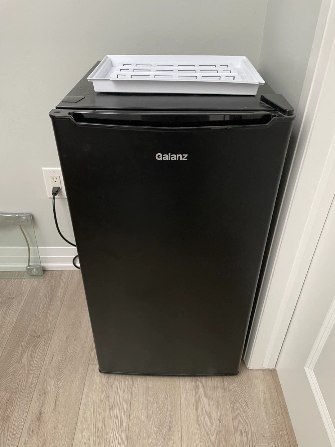 SOLD)Galanz Black Mini Fridge