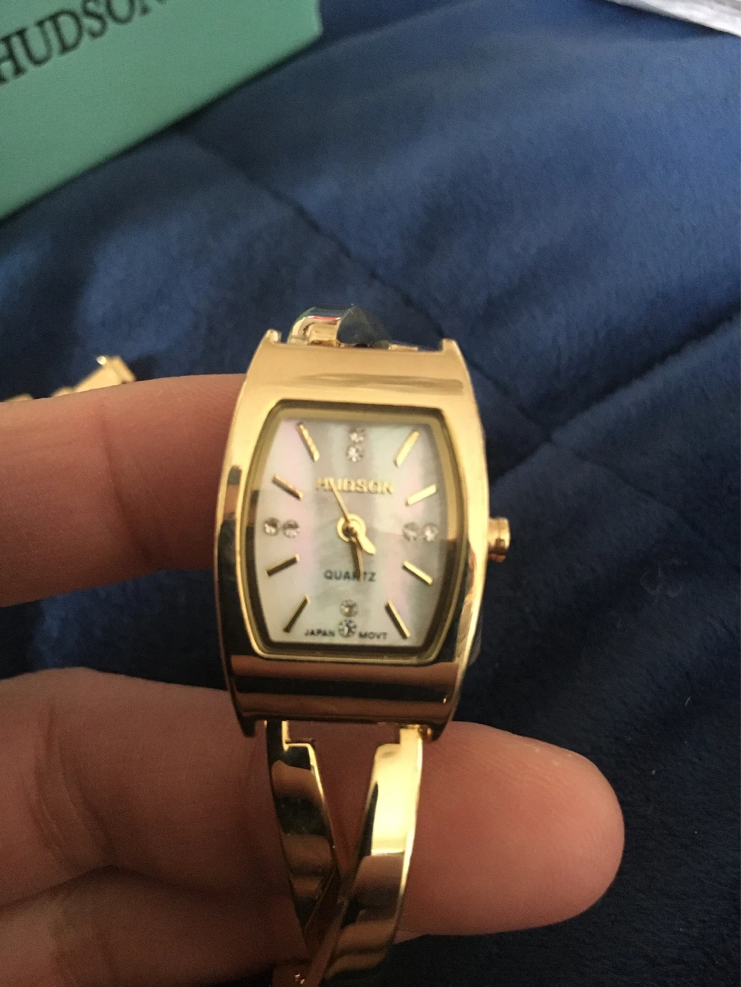 *NEW* Ladies' Gold-Tone Quartz Watch