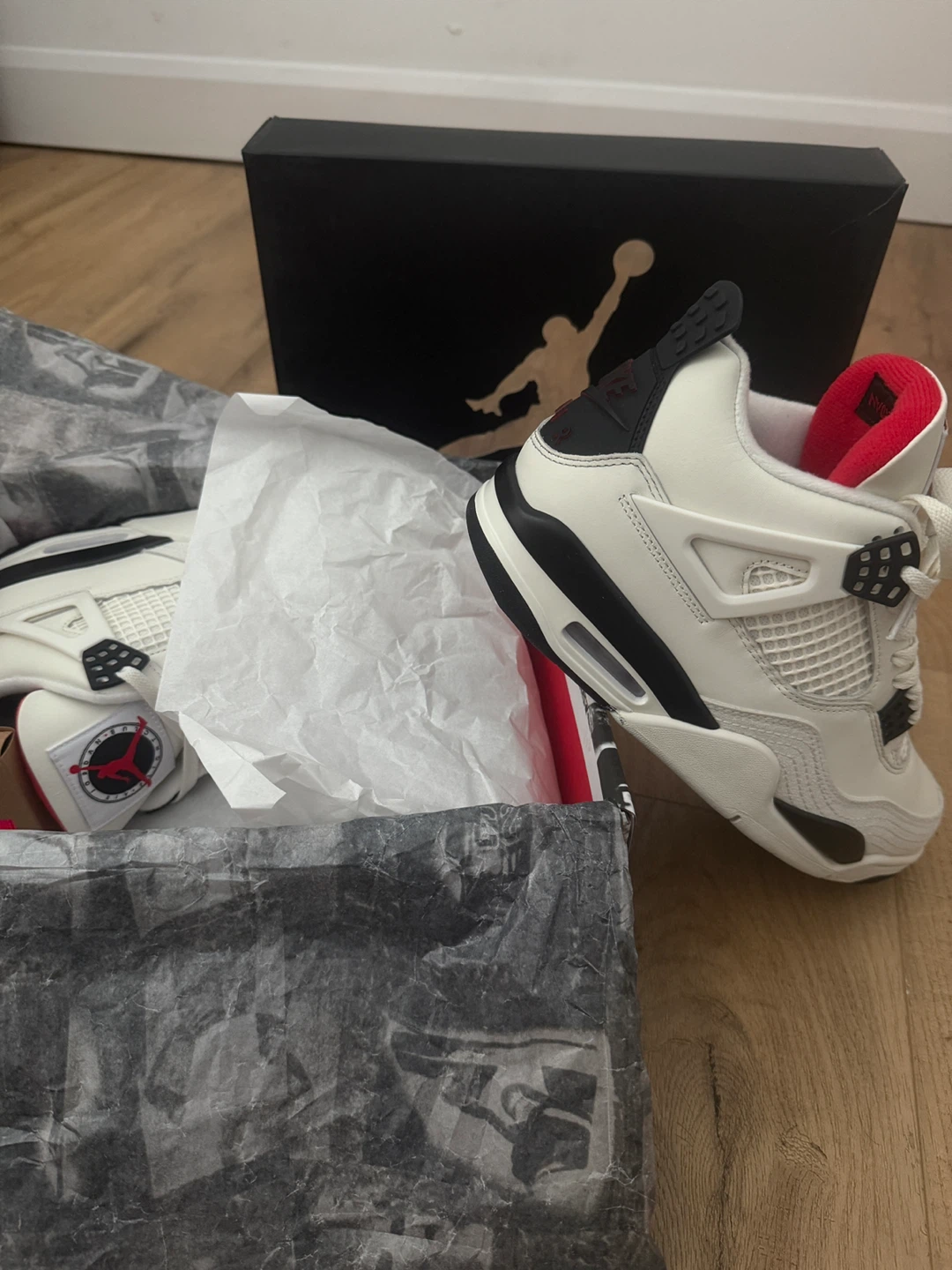 Jordan 4 Retro SE "Craft" "Photon Dust" - photo 3