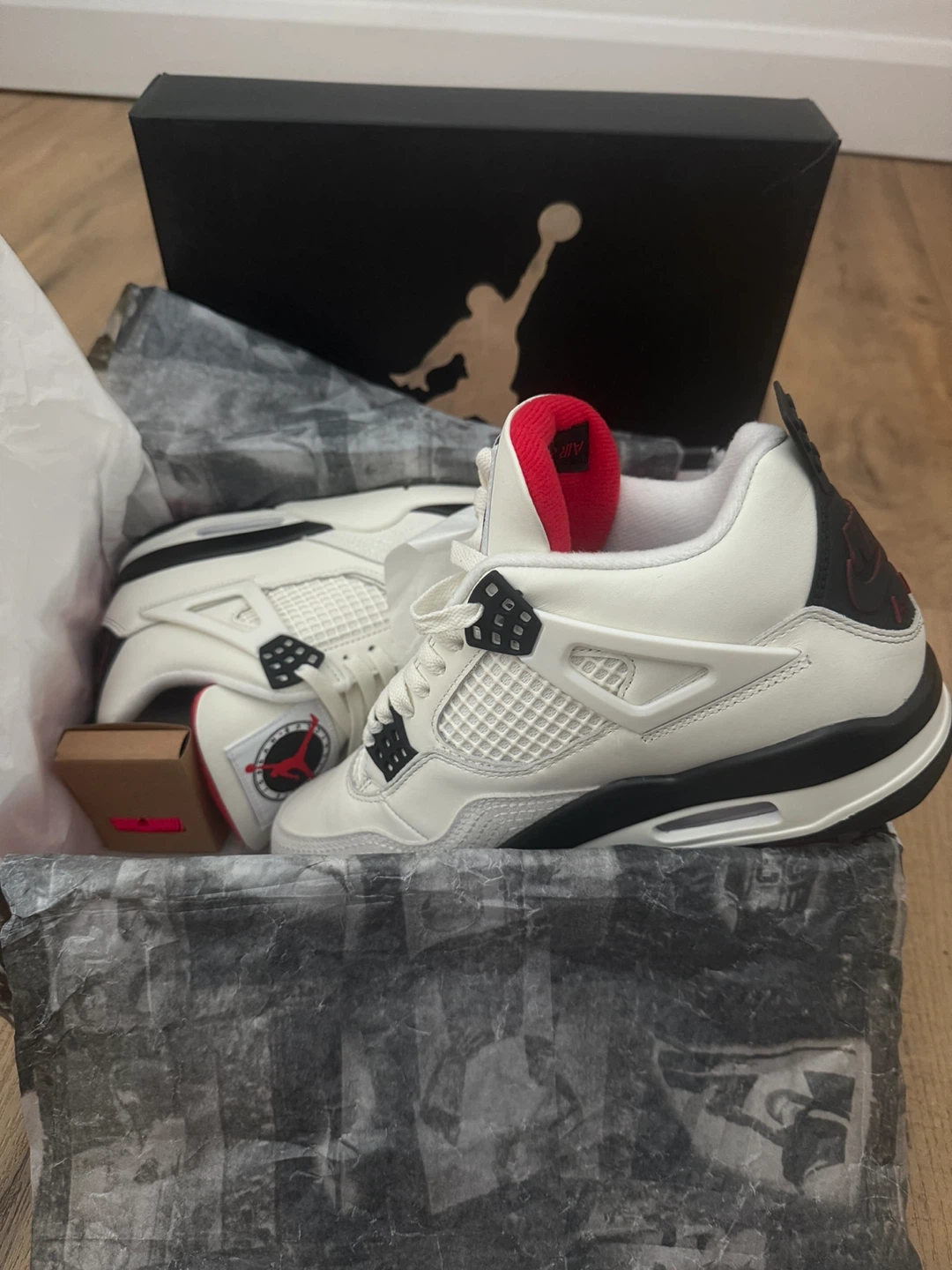 Jordan 4 Retro SE "Craft" "Photon Dust" - photo 4