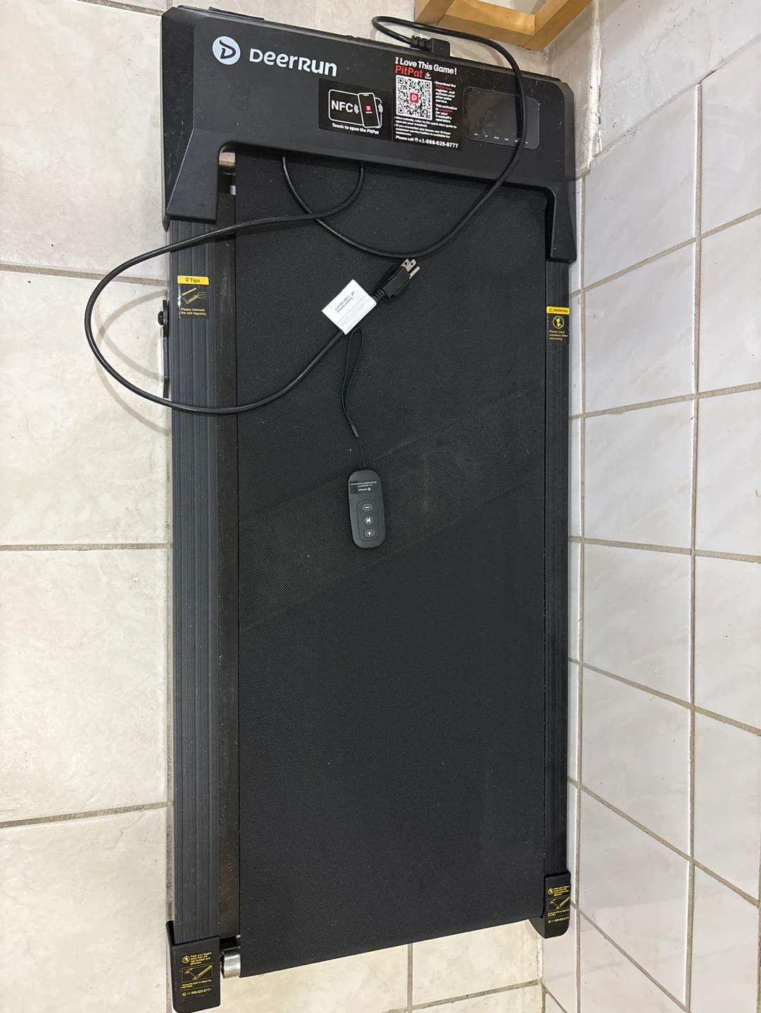 DeerRun Folding Treadmill with Remote