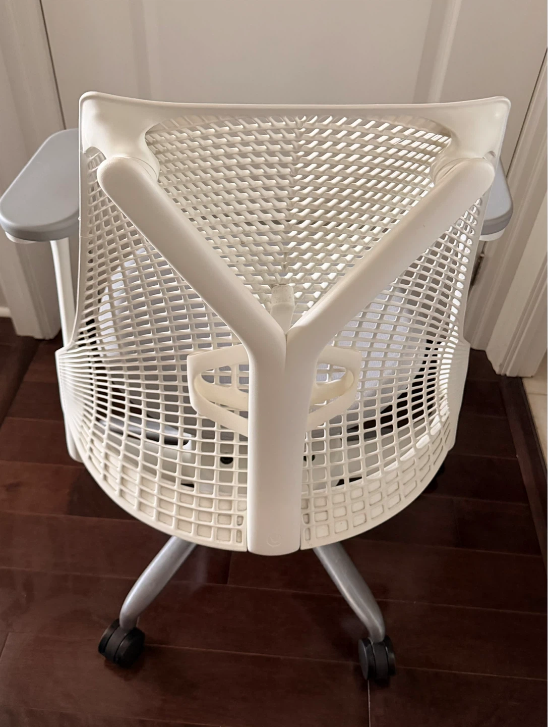 Herman Miller Sayl Chair - photo 2