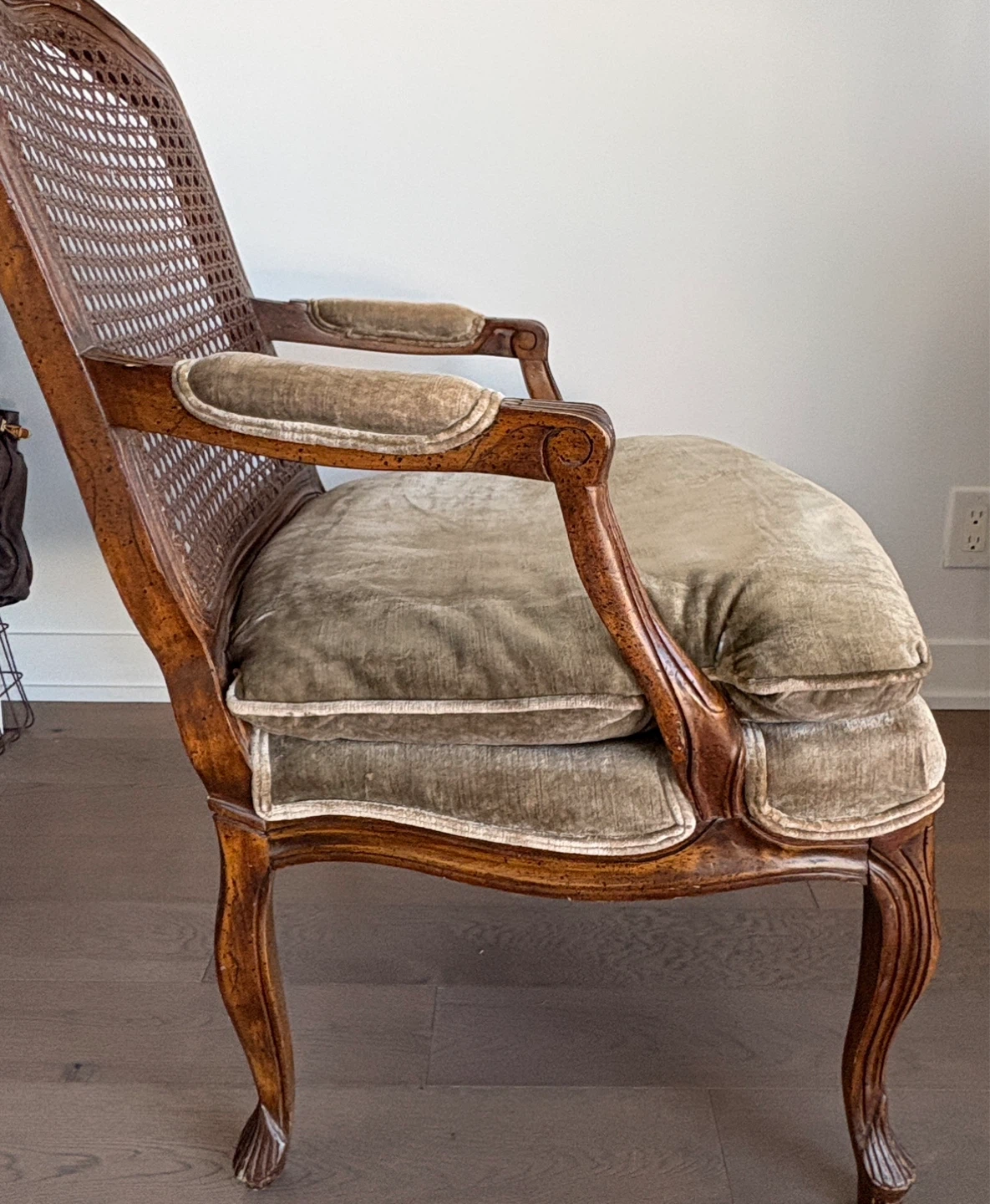 Vintage French Country Louis XV Fauteuil Arm Chair - photo 4